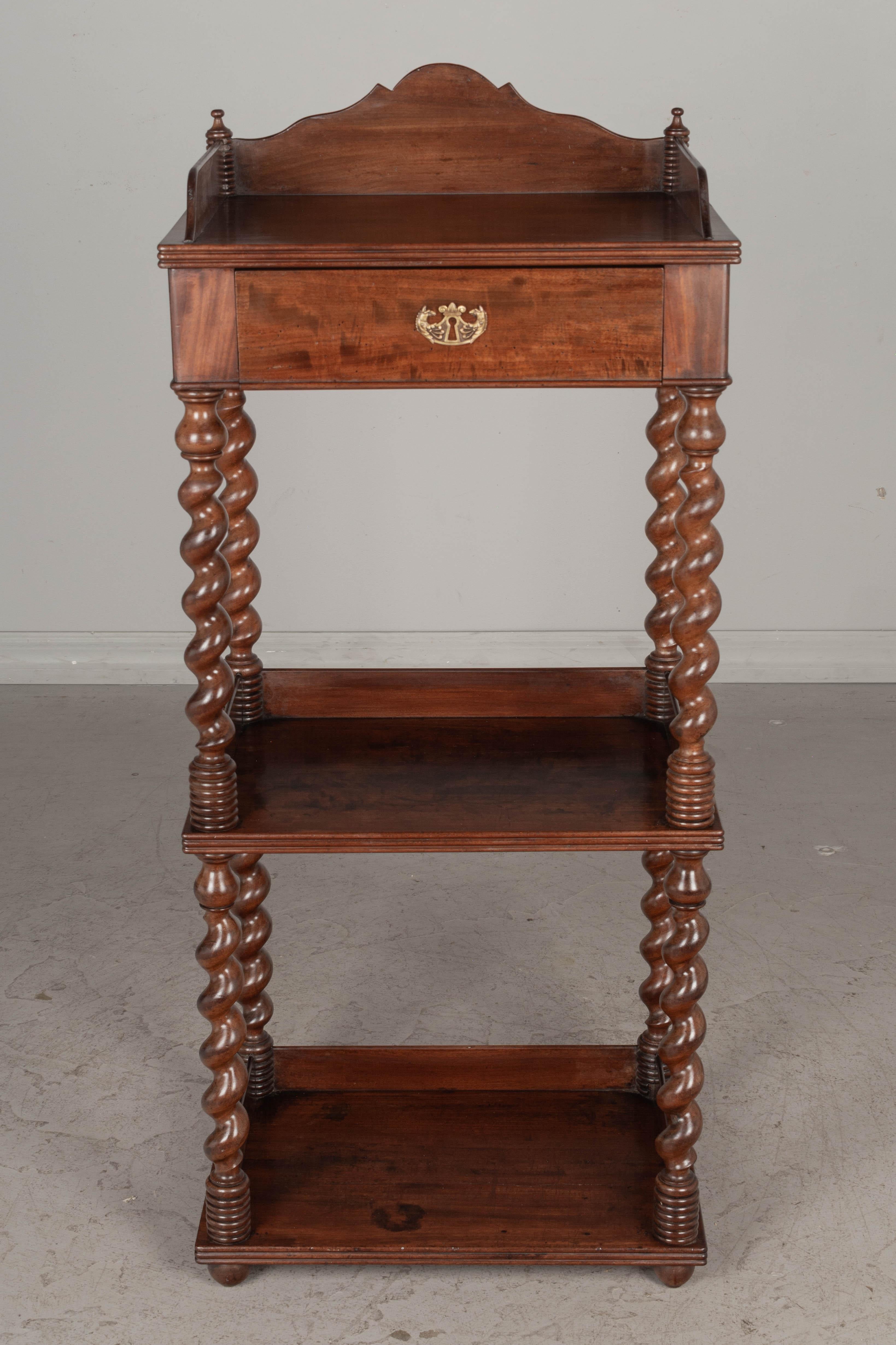 19th Century French Louis Philippe Étagère or Tiered Stand In Good Condition In Winter Park, FL