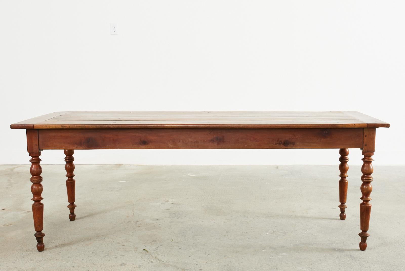 19th Century French Louis Philippe Fruitwood Farmhouse Dining Table In Good Condition In Rio Vista, CA
