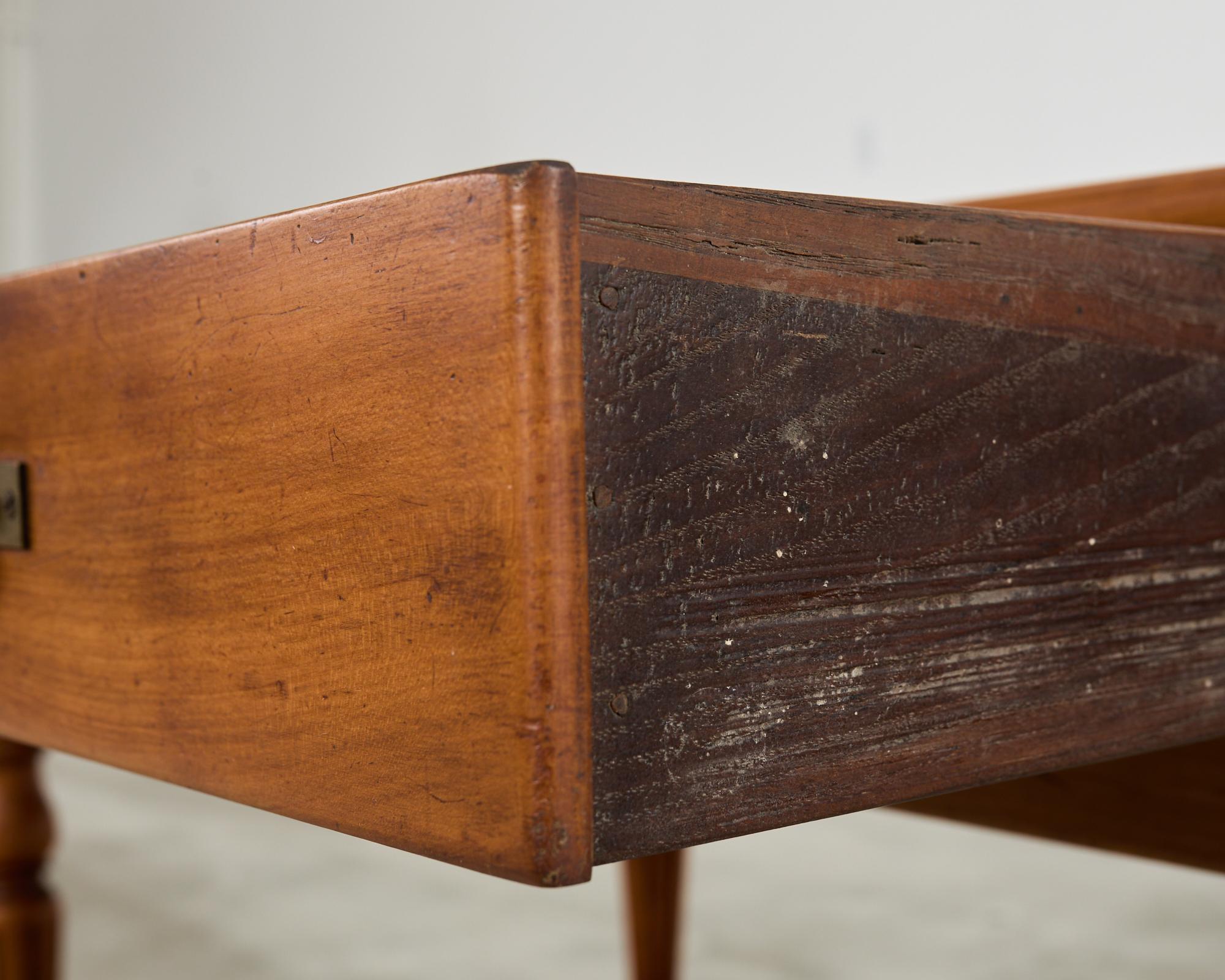 Table de ferme Louis Philippe du 19ème siècle en vente 2