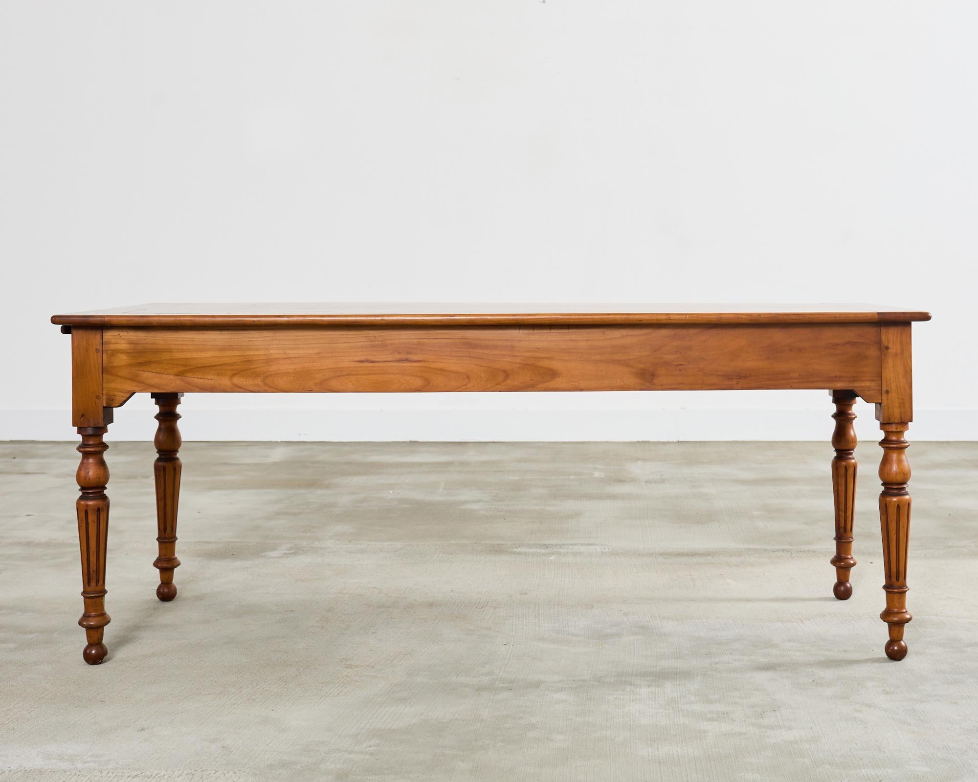Table de ferme Louis Philippe du 19ème siècle en vente 12