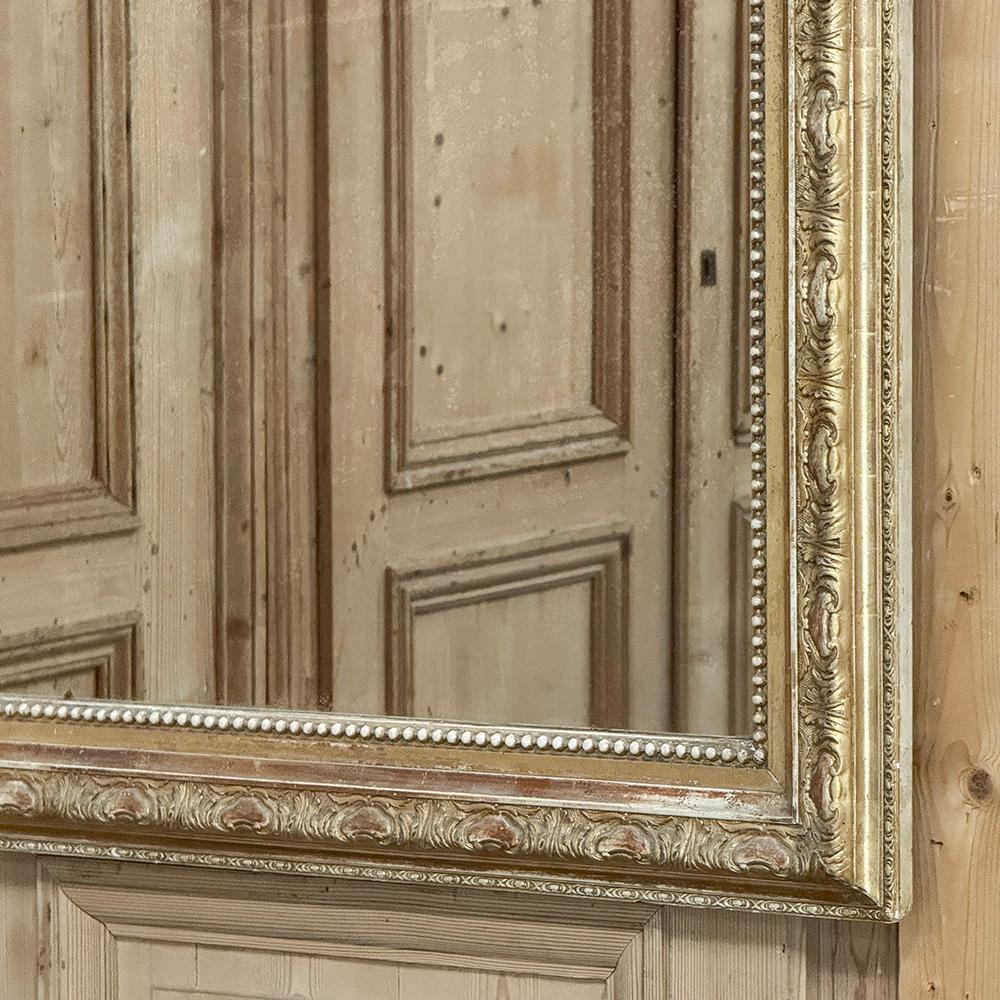 Miroir doré Louis Philippe français du 19ème siècle en vente 4