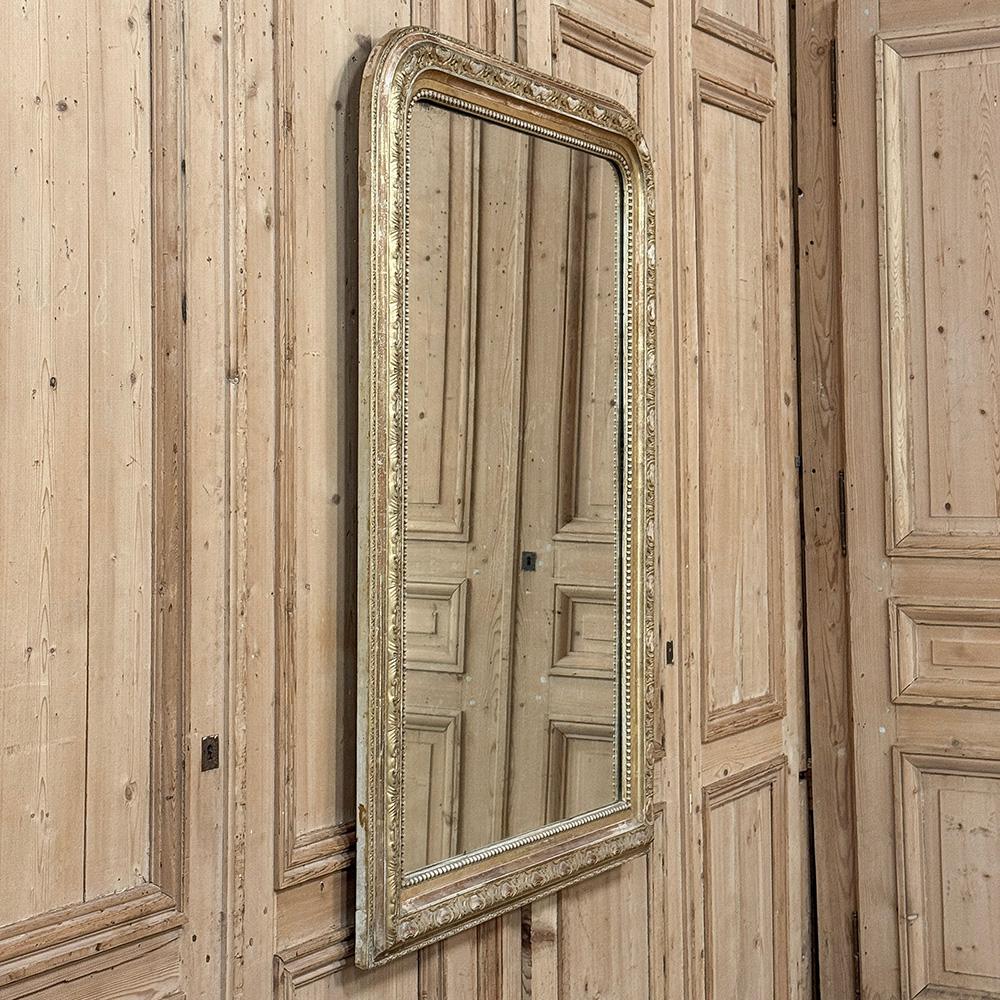Miroir doré Louis Philippe français du 19ème siècle en vente 7