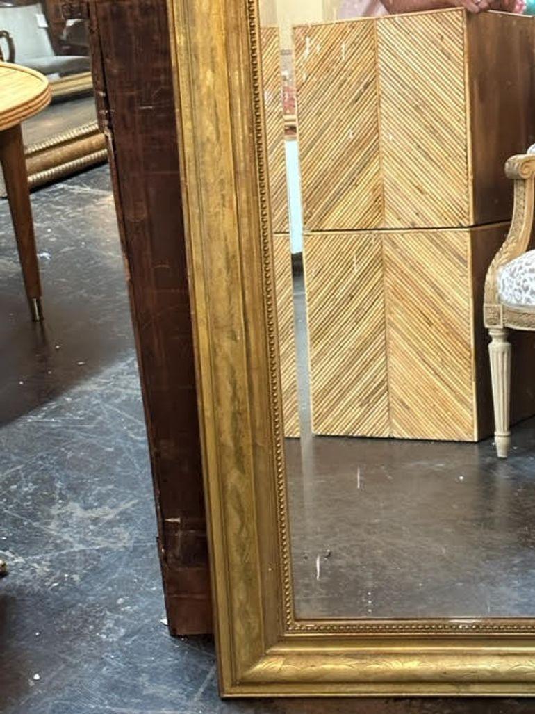 19th Century French Louis Philippe Giltwood Mirror with Crest For Sale 3