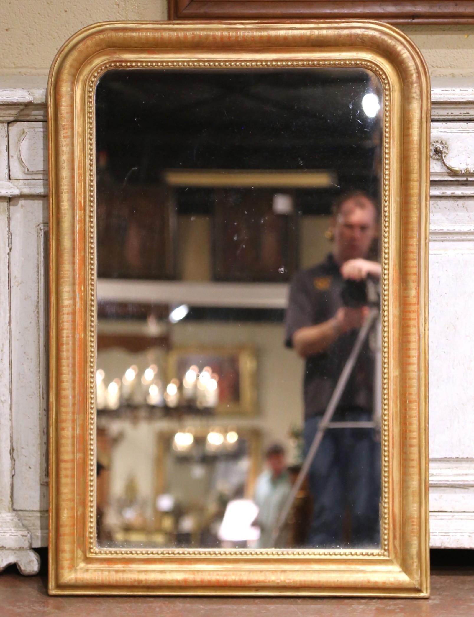 Glass 19th Century French Louis Philippe Giltwood Mirror with Engraved Stripe Decor For Sale