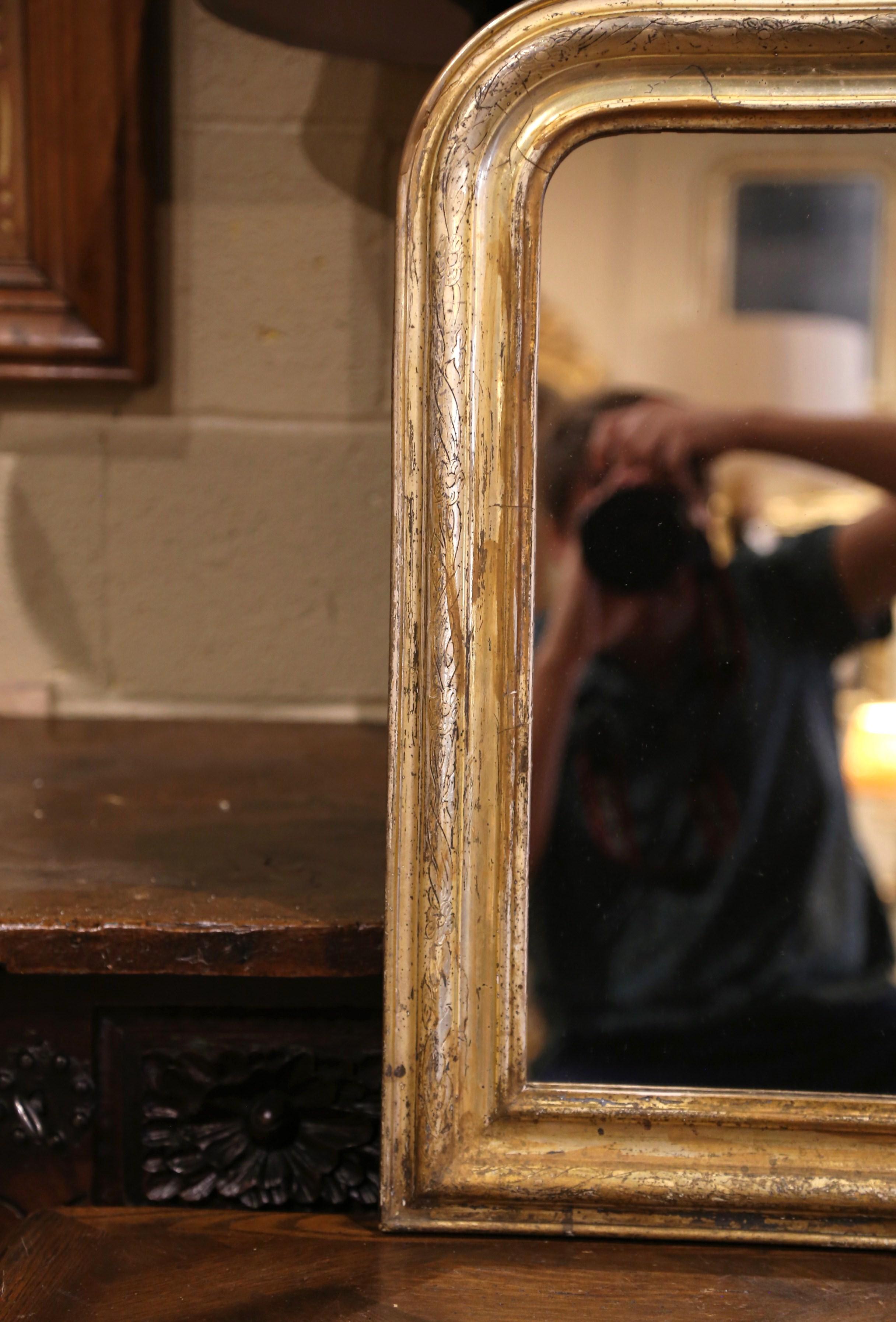 Hand-Carved 19th Century French Louis Philippe Giltwood Mirror with Floral Decor
