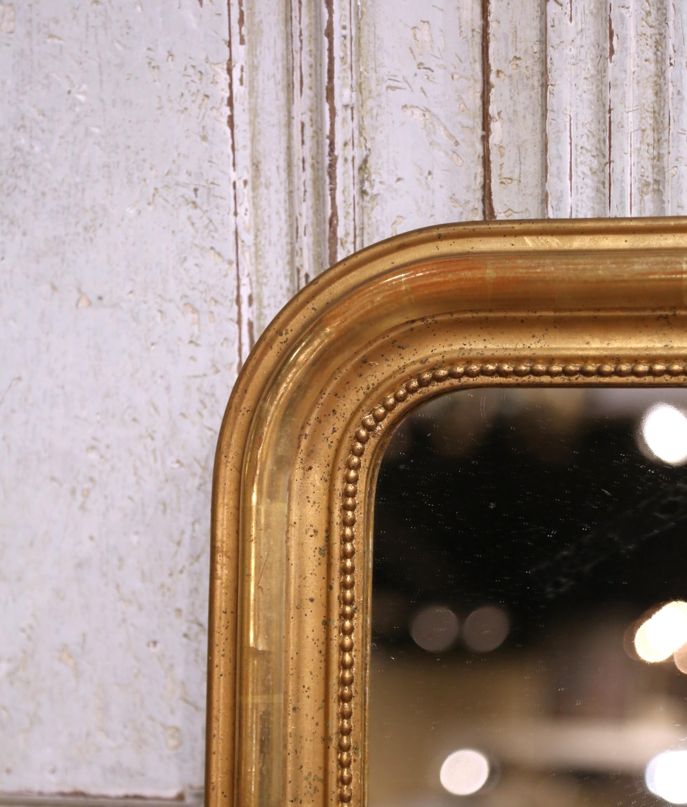 Hand-Carved 19th Century French Louis Philippe Giltwood Wall Mirror For Sale