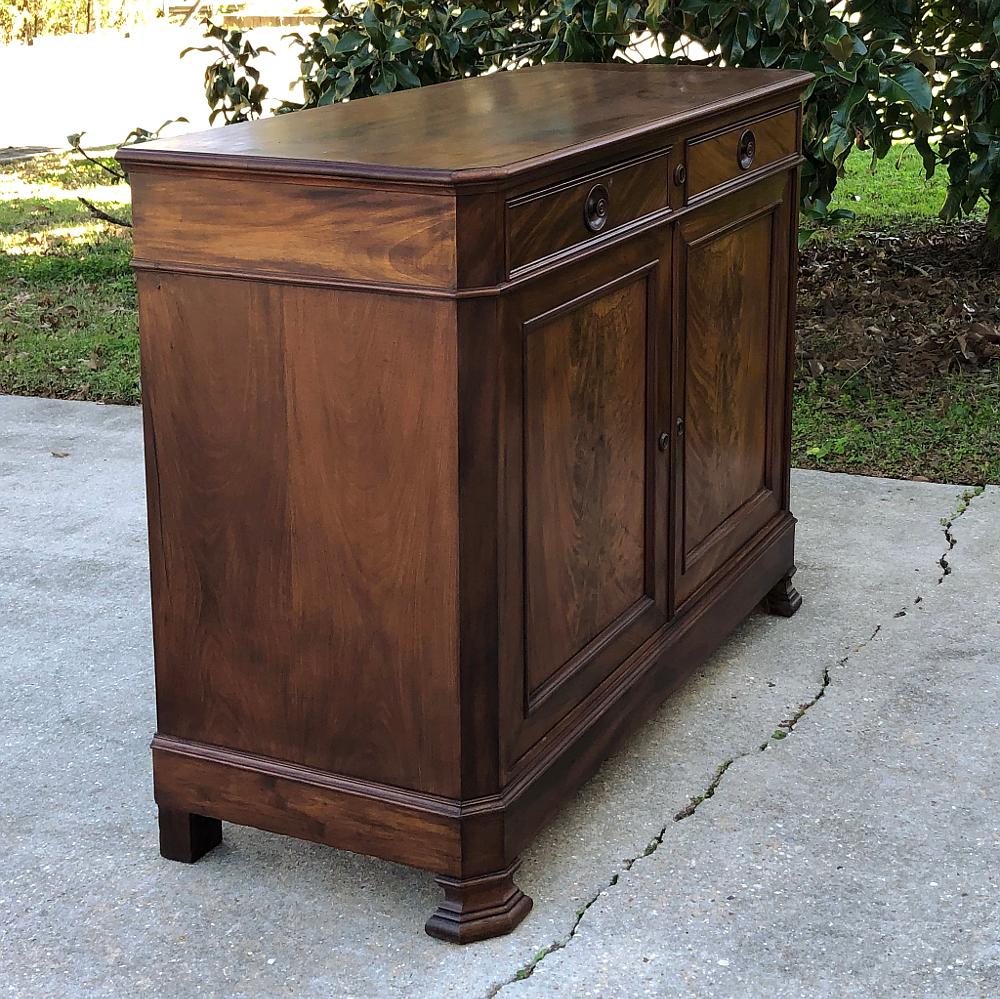 Hand-Crafted 19th Century French Louis Philippe Mahogany Buffet