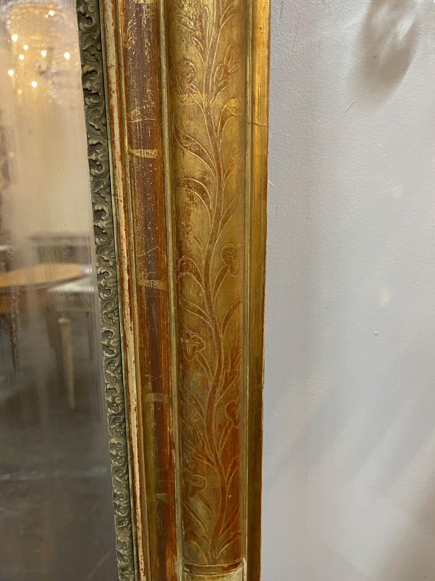 19th Century French Louis Philippe Mirror with Flowers For Sale 1