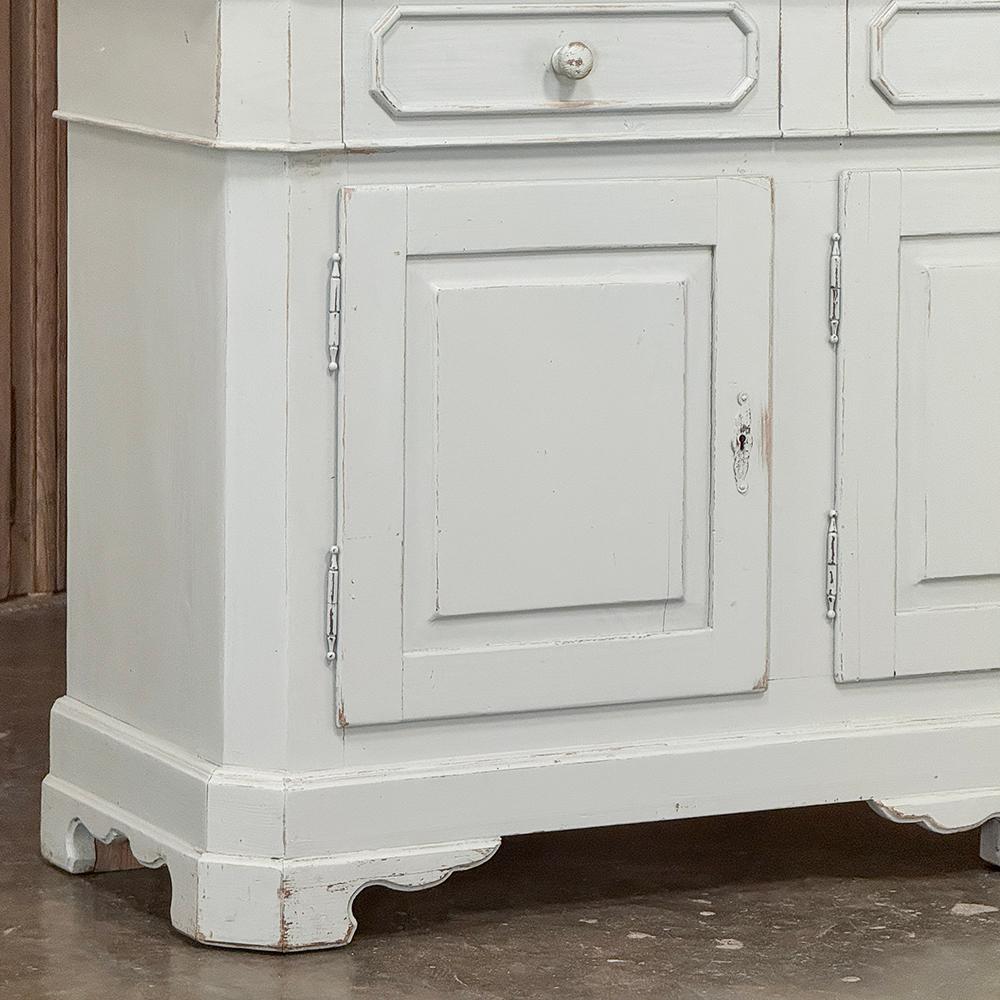 Verre Buffet français du 19ème siècle peint Louis Philippe en vente