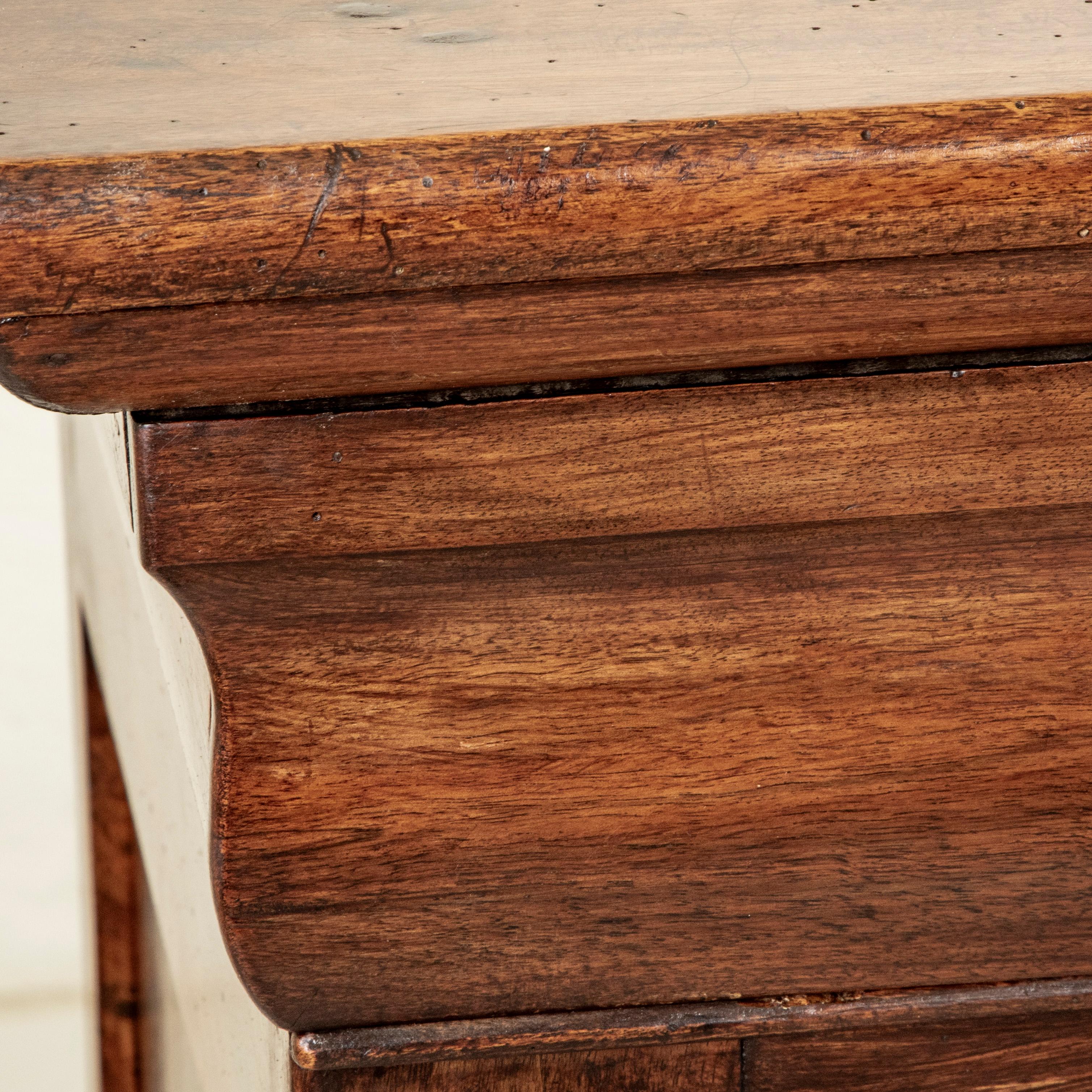 19th Century French Louis Philippe Period Book Matched Walnut Buffet For Sale 11