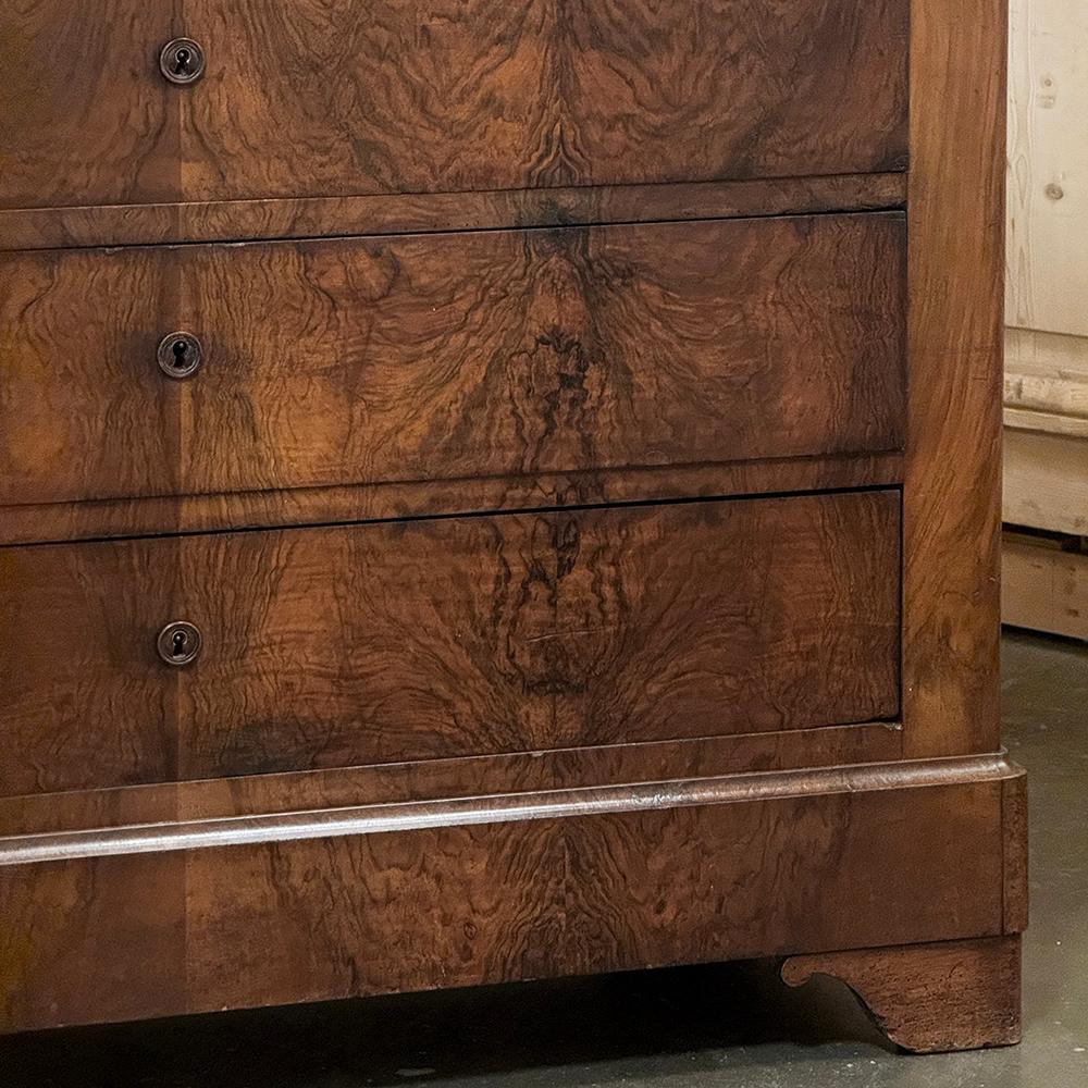 19th Century French Louis Philippe Period Burl Walnut Commode For Sale 7
