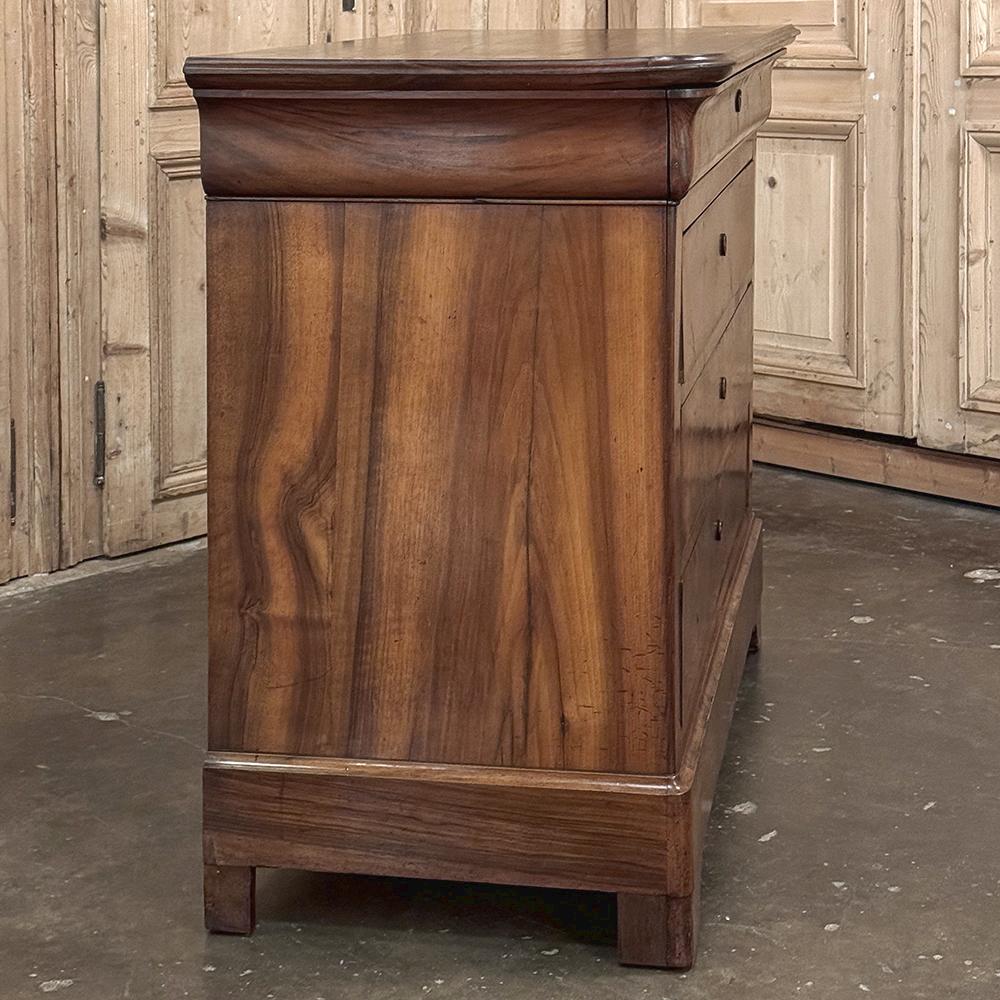 19th Century French Louis Philippe Period Burl Walnut Commode For Sale 10