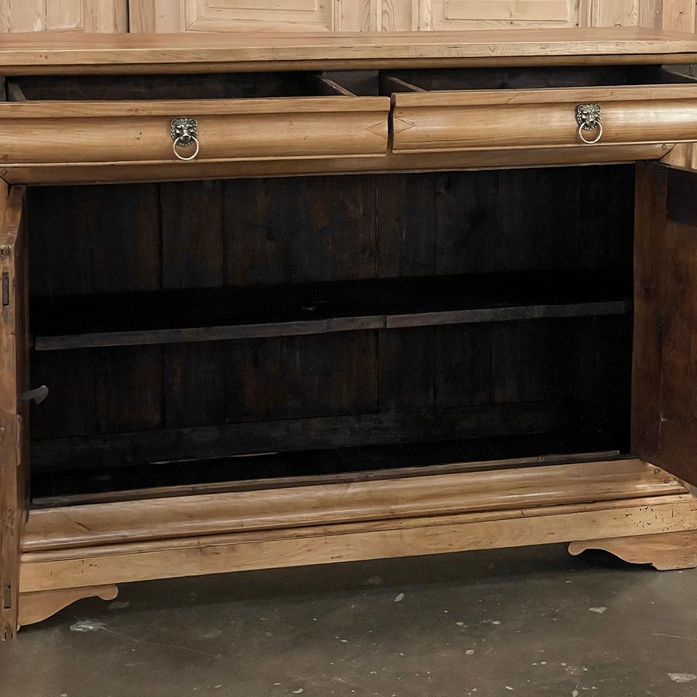 19th Century French Louis Philippe Period Cherry Wood Buffet For Sale 4