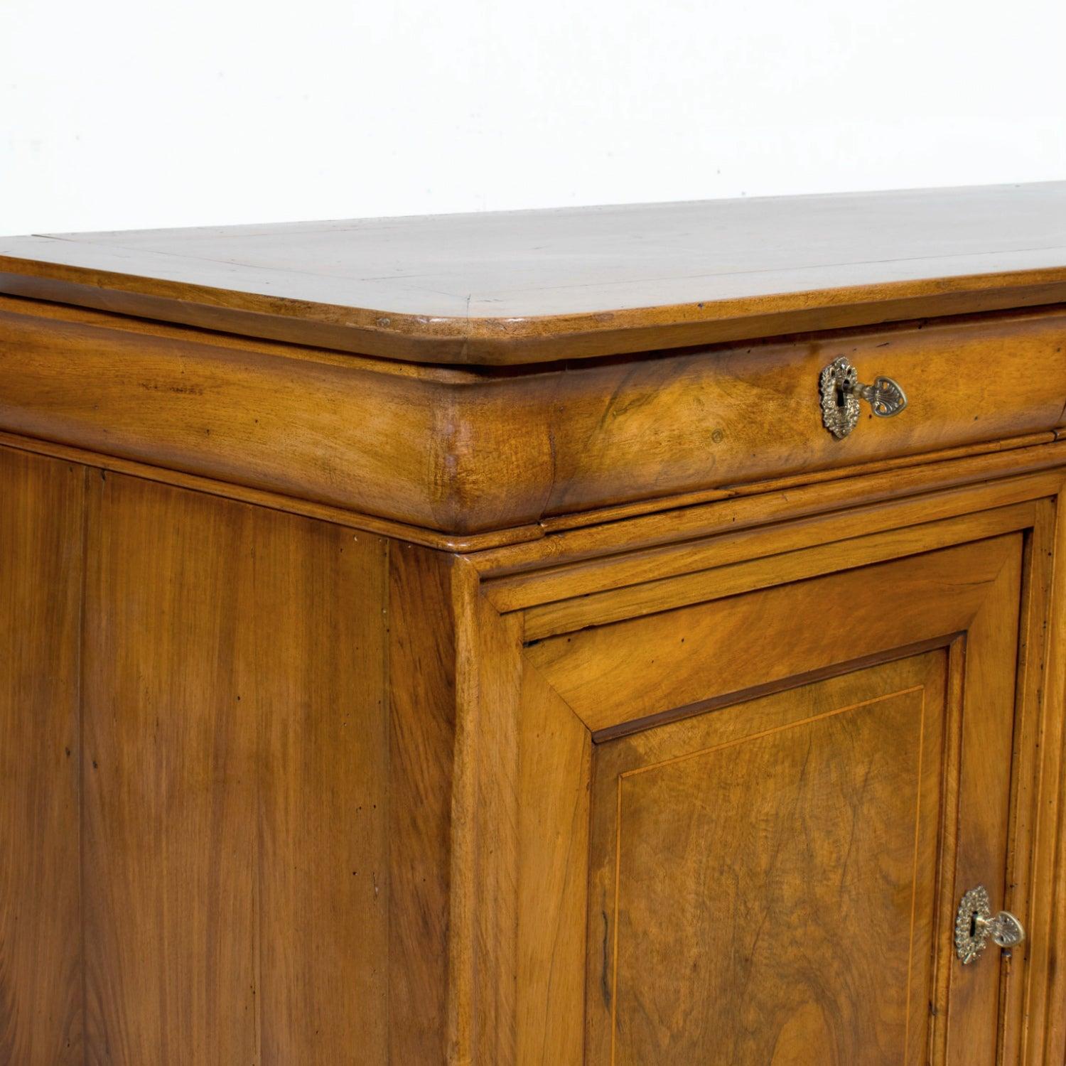 Buffet Enfilade Lyonnaise en merisier du 19ème siècle d'époque Louis Philippe en vente 6