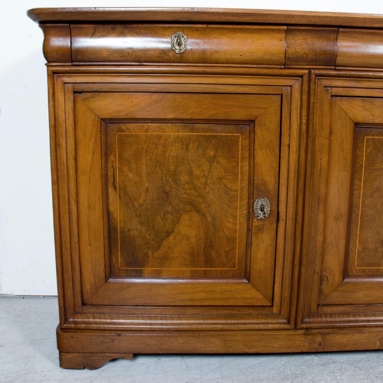 XIXe siècle Buffet Enfilade Lyonnaise en merisier du 19ème siècle d'époque Louis Philippe en vente