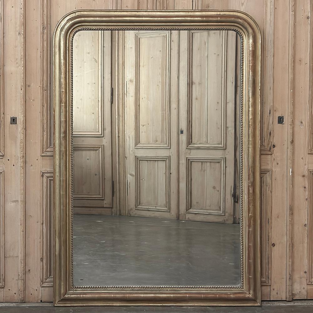 19th Century French Louis Philippe Period Gilded Mirror In Good Condition For Sale In Dallas, TX