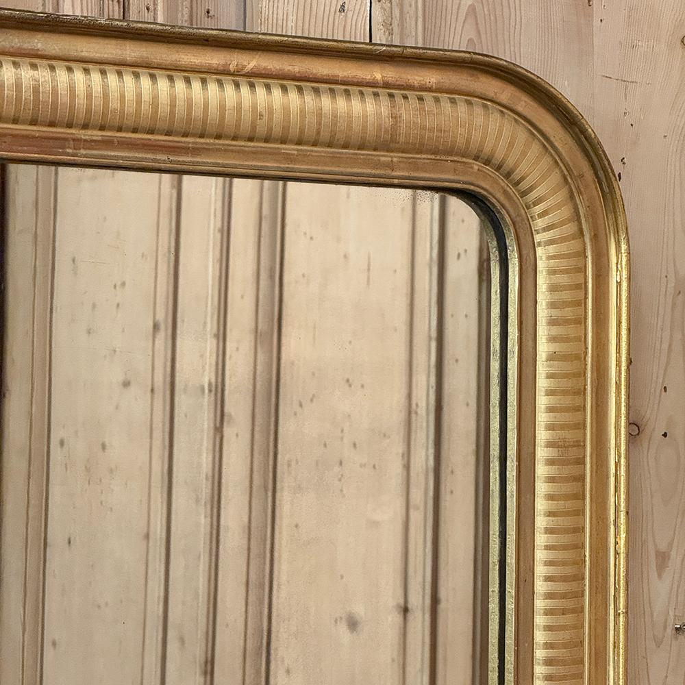 XIXe siècle Miroir doré d'époque Louis Philippe du 19ème siècle en vente