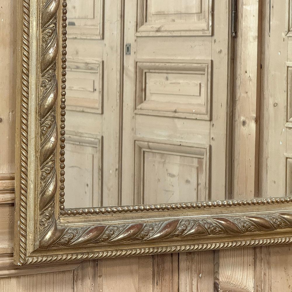 Espejo dorado de época Louis Philippe francés del siglo XIX en venta 2