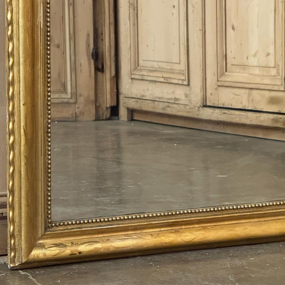 Miroir français du 19ème siècle d'époque Louis Philippe en bois doré en vente 5