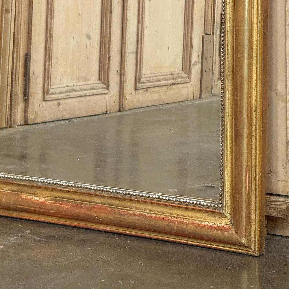 Miroir français du 19ème siècle d'époque Louis Philippe en bois doré en vente 7