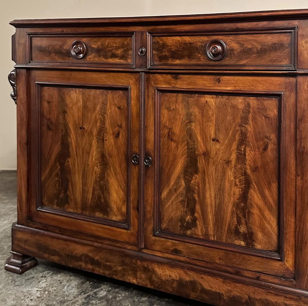 Buffet in mogano del periodo Louis Philippe francese del XIX secolo in vendita 7