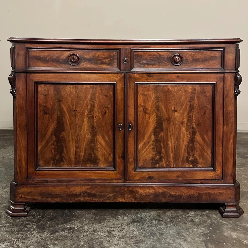 Francese Buffet in mogano del periodo Louis Philippe francese del XIX secolo in vendita
