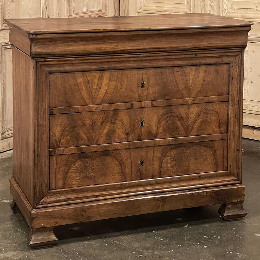 Hand-Crafted 19th Century French Louis Philippe Period Walnut Commode For Sale