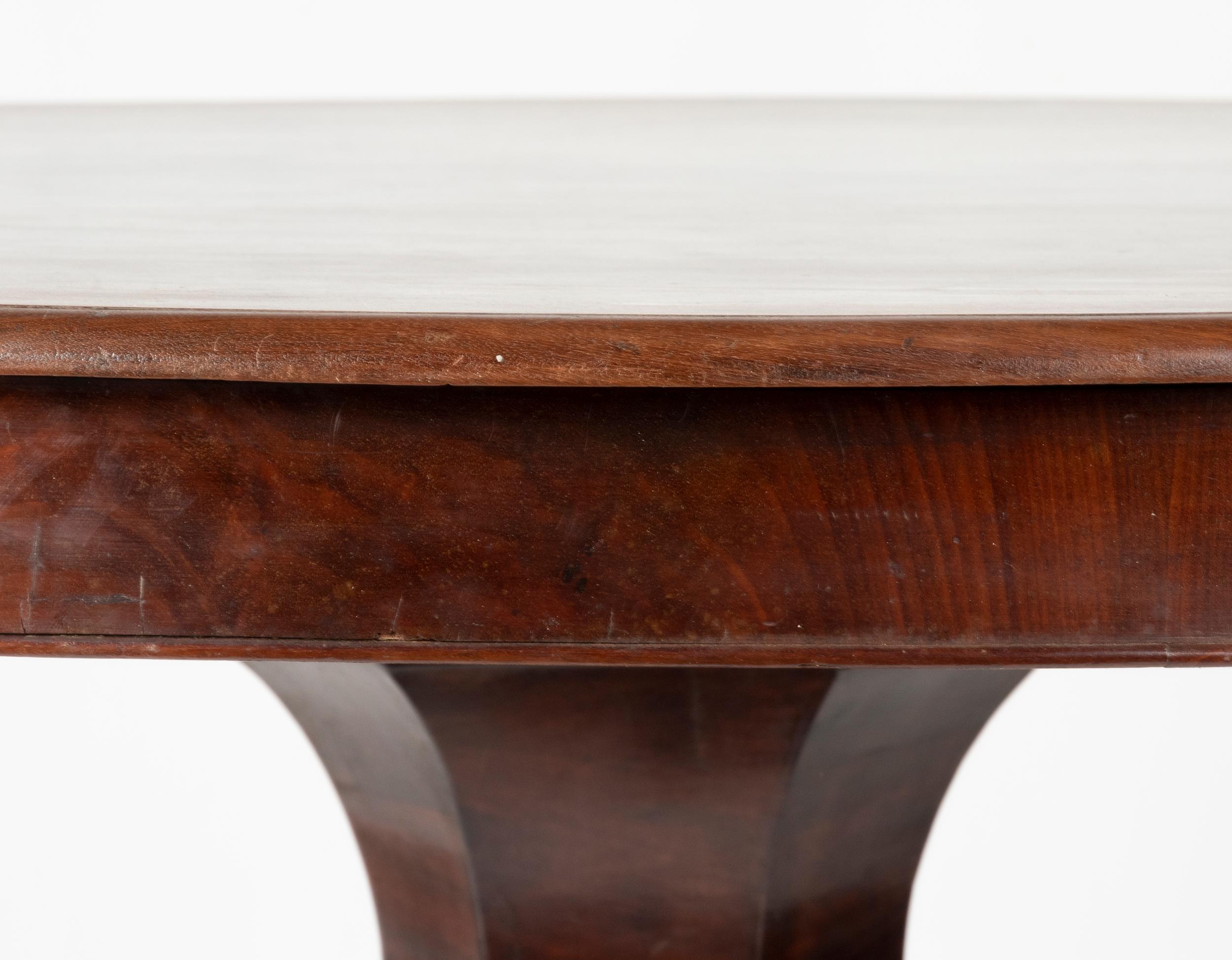 Late 19th Century 19th Century French Louis Philippe Round Dining Room Table Mahogany Veneered For Sale