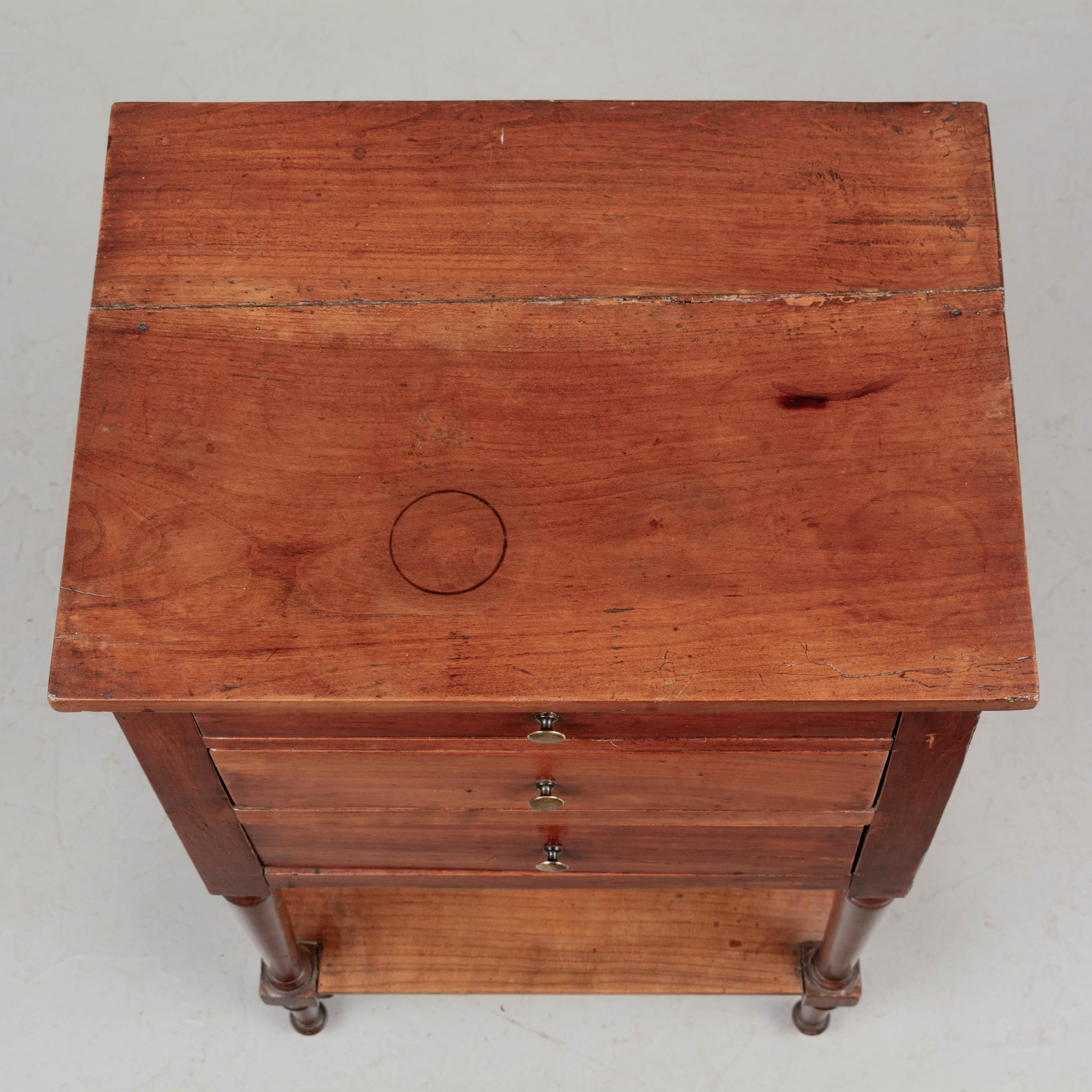 19th Century French Louis Philippe Side Table For Sale 3