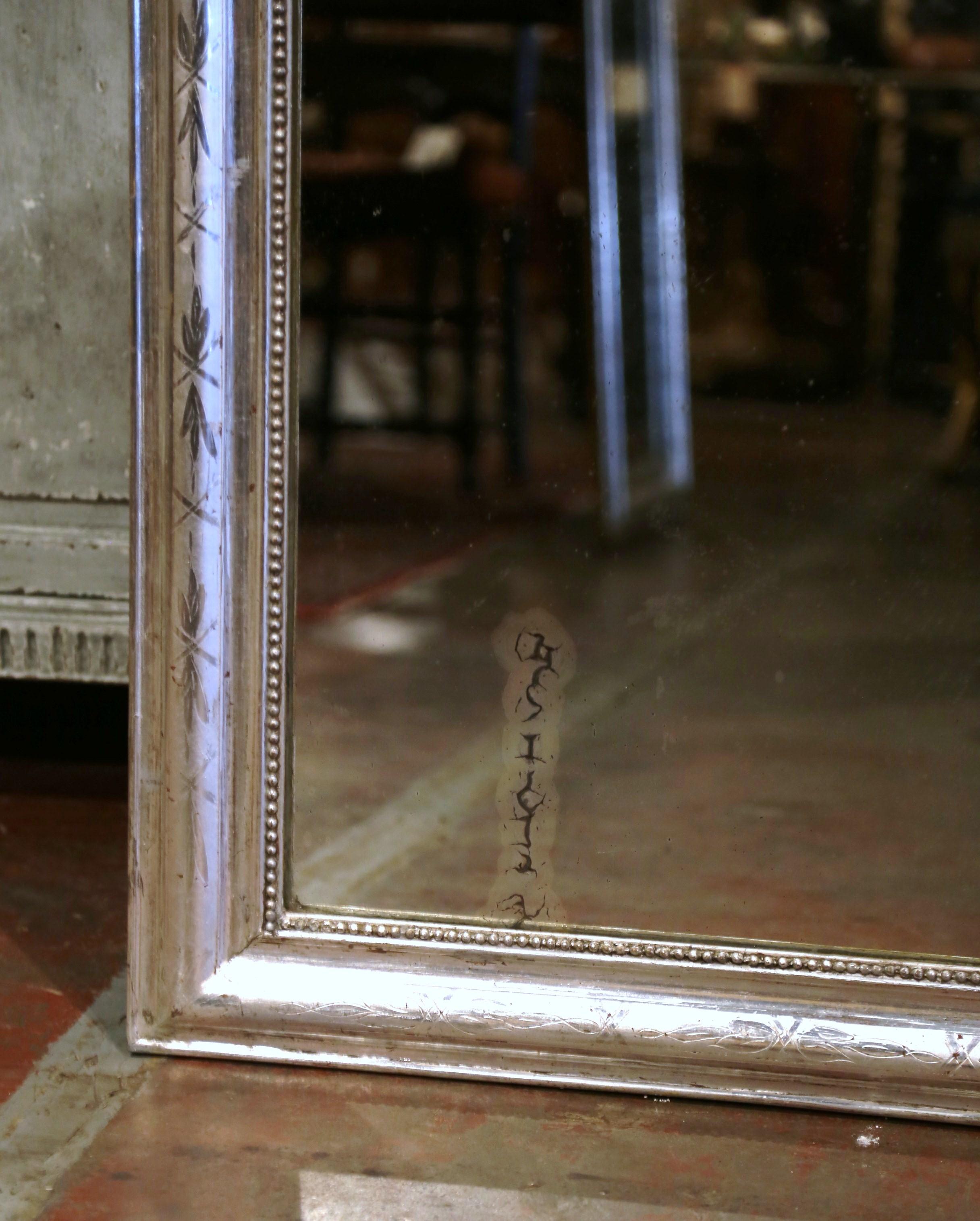 19th Century, French Louis Philippe Silver Leaf Wall Mirror with Floral Motifs For Sale 1
