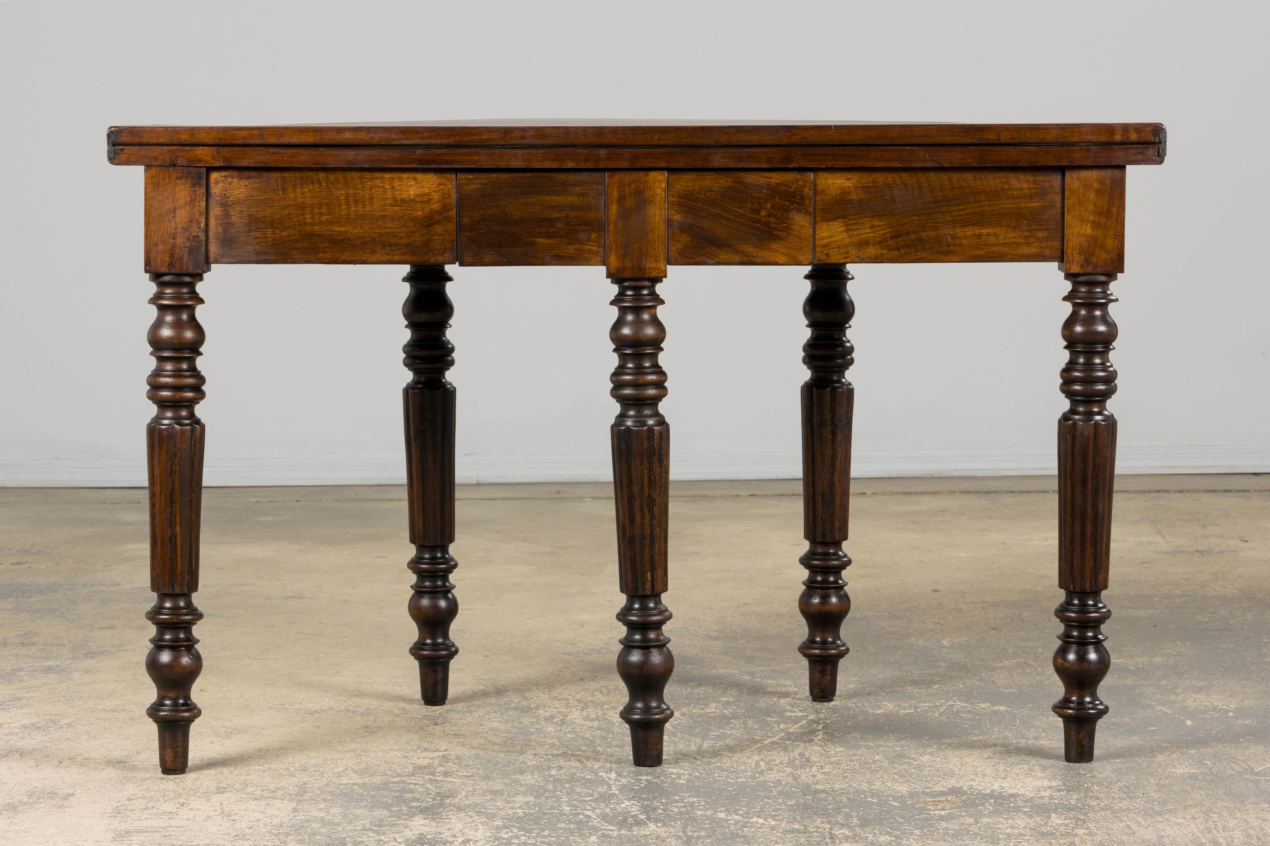 Console pliante en noyer de style Louis Philippe, 19e siècle, France en vente 6