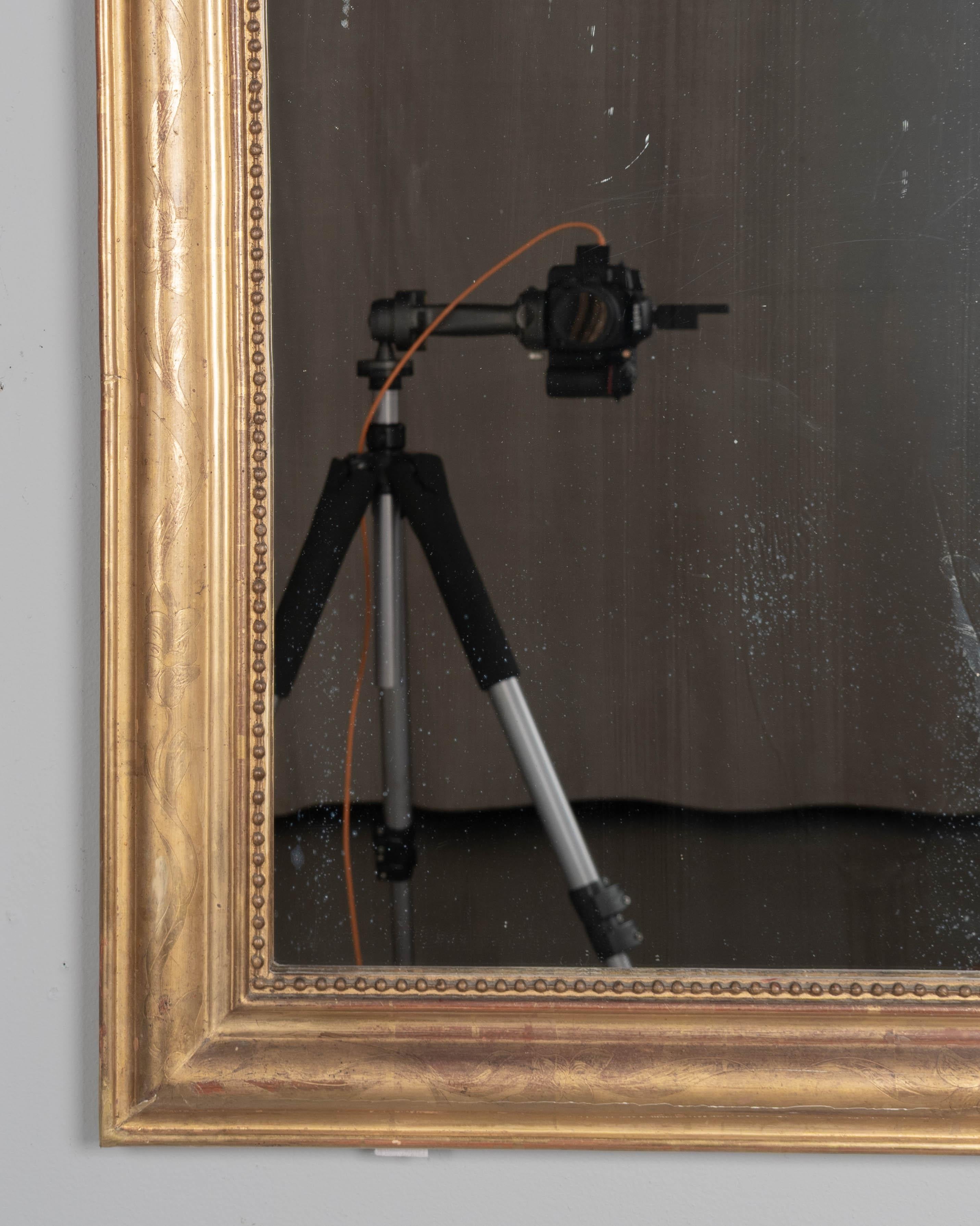 Miroir doré du 19ème siècle de style Louis Philippe 43