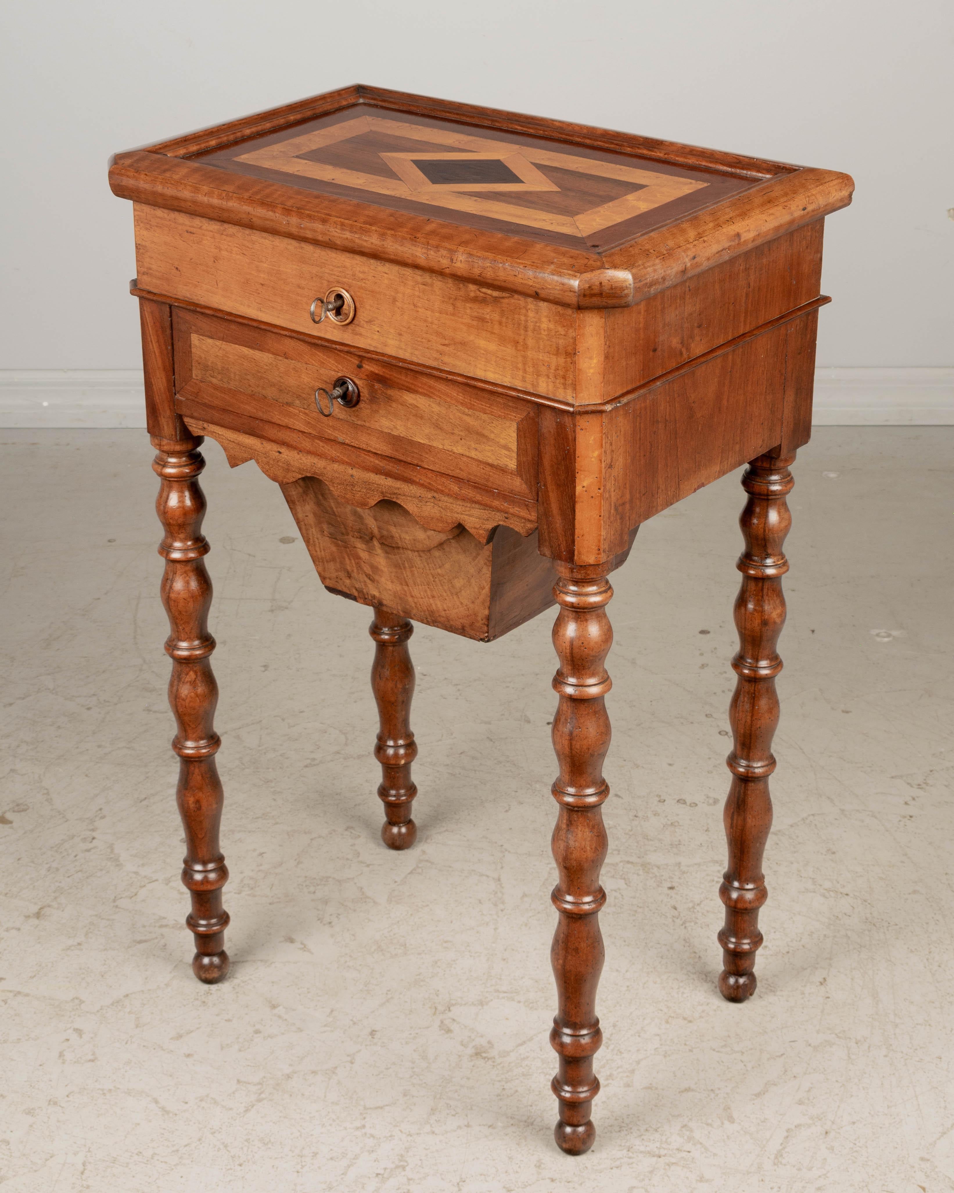 19th Century French Louis Philippe Travailleuse or Side Table In Good Condition For Sale In Winter Park, FL