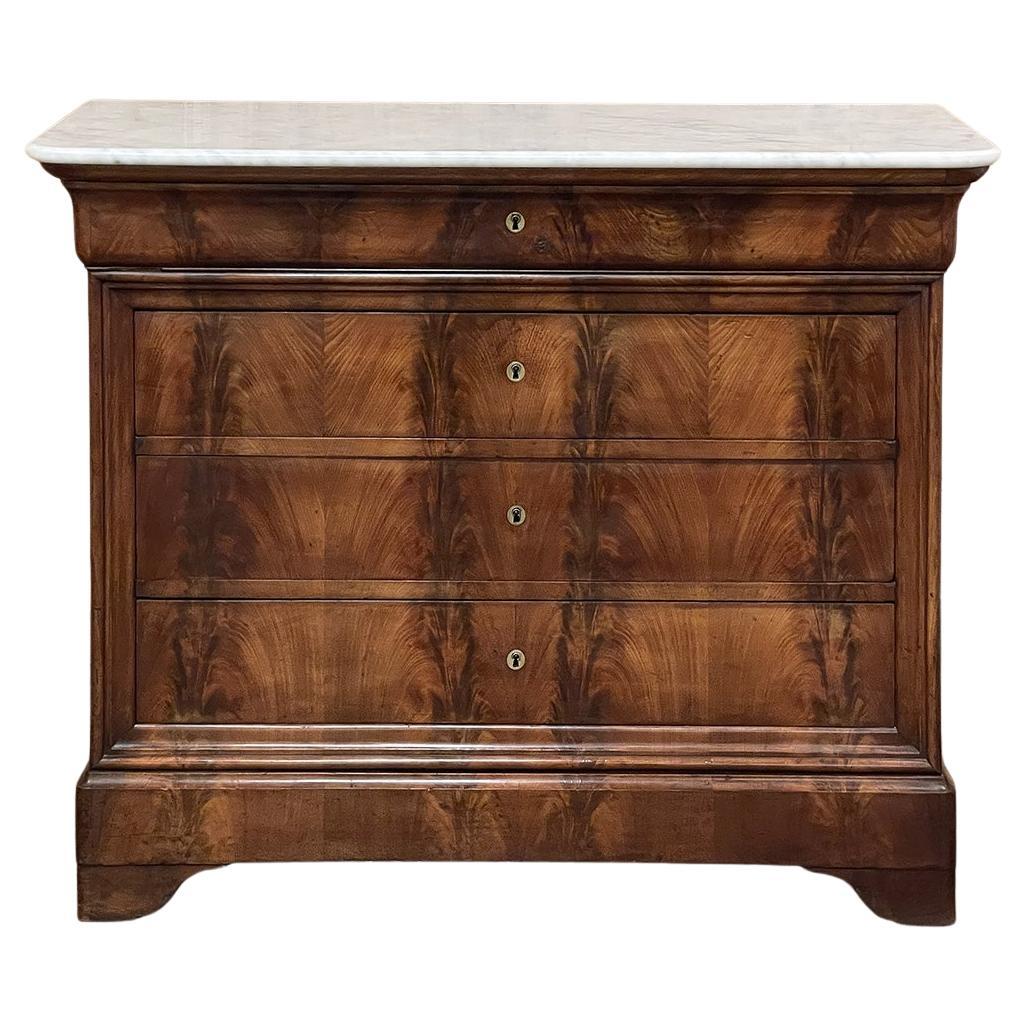 19th Century French Louis Philippe Walnut Commode with Carrara Marble