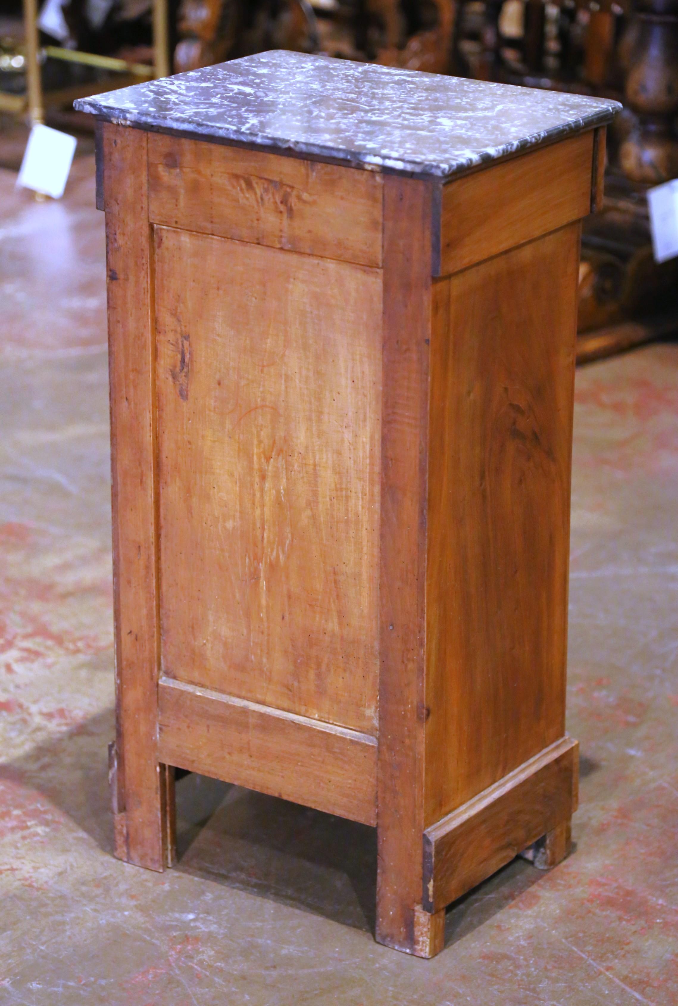 19th Century French Louis Philippe Walnut Nightstand with Black Marble Top For Sale 5