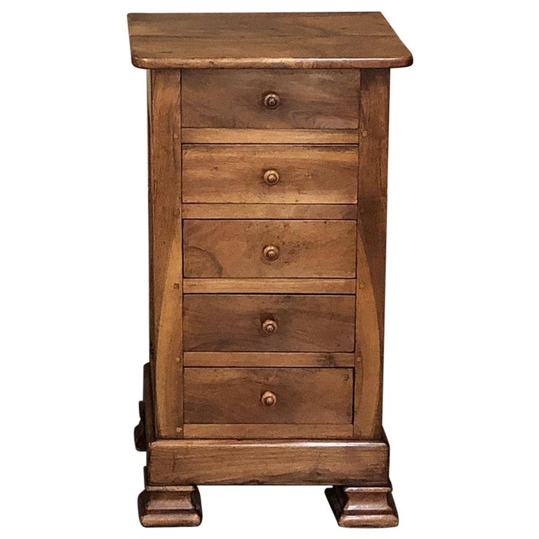 Rommelig Is Nieuw maanjaar 19th Century French Louis Phlipped Fruitwood Chiffoniere ~ Petite Commode  For Sale at 1stDibs | petite comode