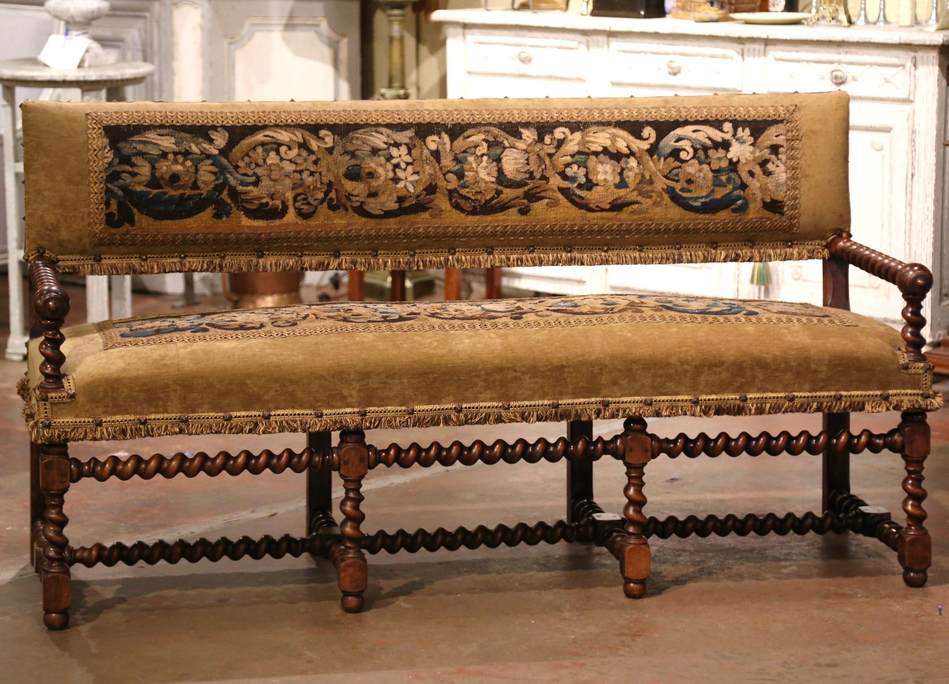 19th Century French Louis XIII Barley Twist Walnut Bench with Aubusson Tapestry In Excellent Condition In Dallas, TX