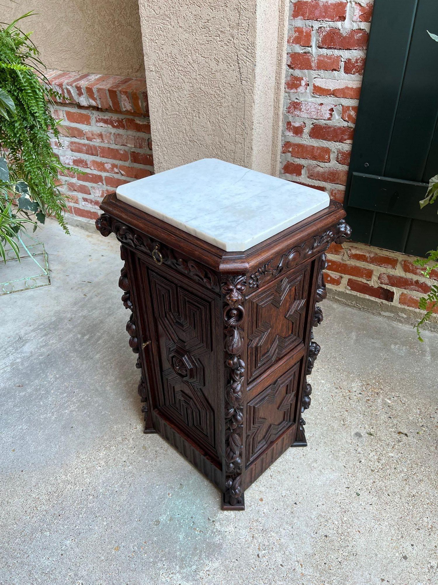 Antique French Louis XIII Cabinet Pedestal Table White Marble Carved Oak c1890 For Sale 14