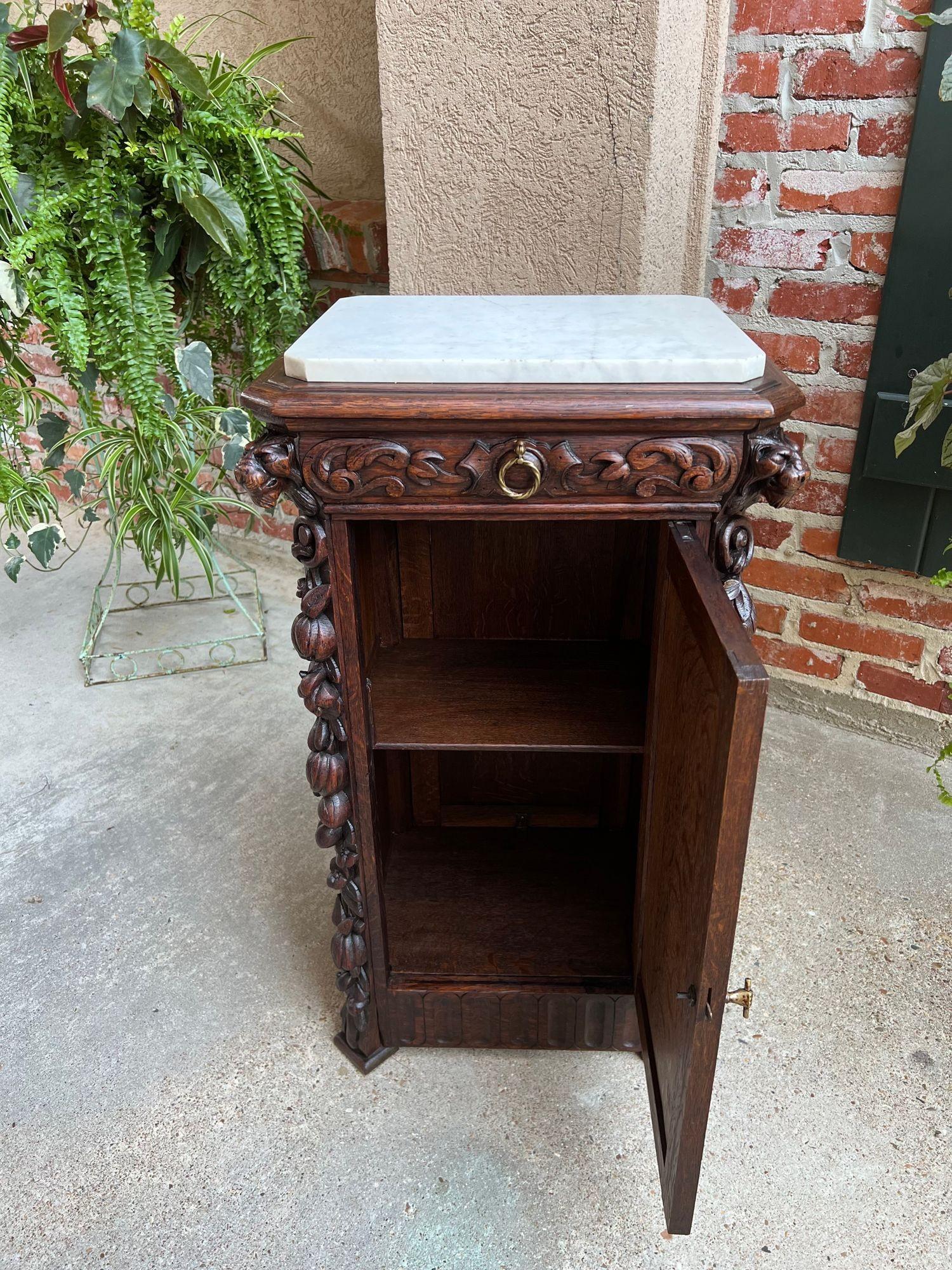 Antique French Louis XIII Cabinet Pedestal Table White Marble Carved Oak c1890 For Sale 15