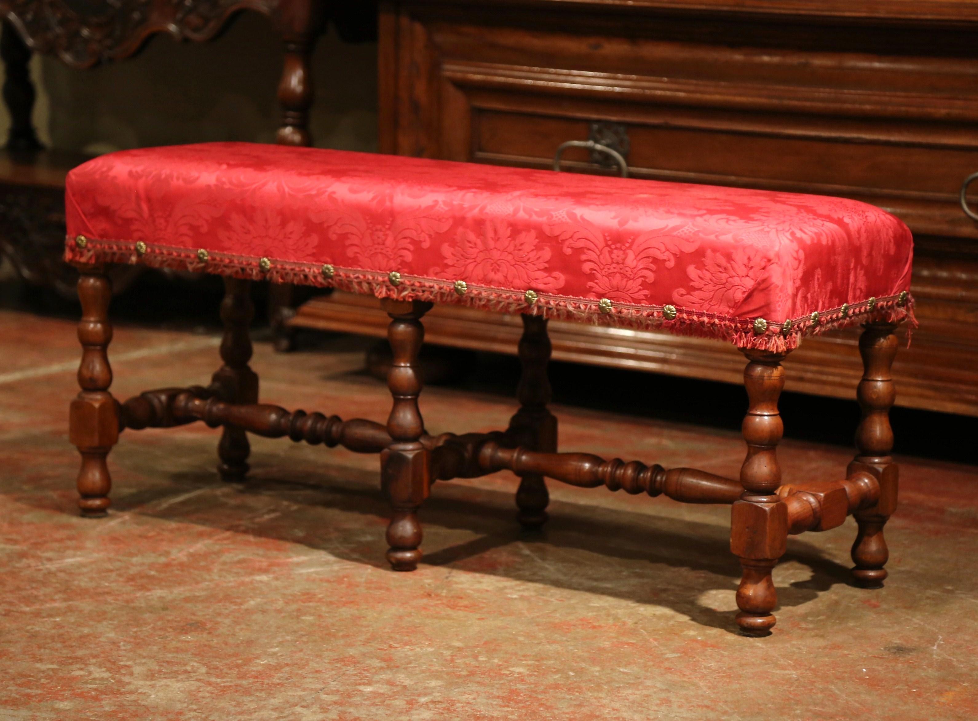 19th Century French Louis XIII Carved Walnut Bench with Red Silk Upholstery 1