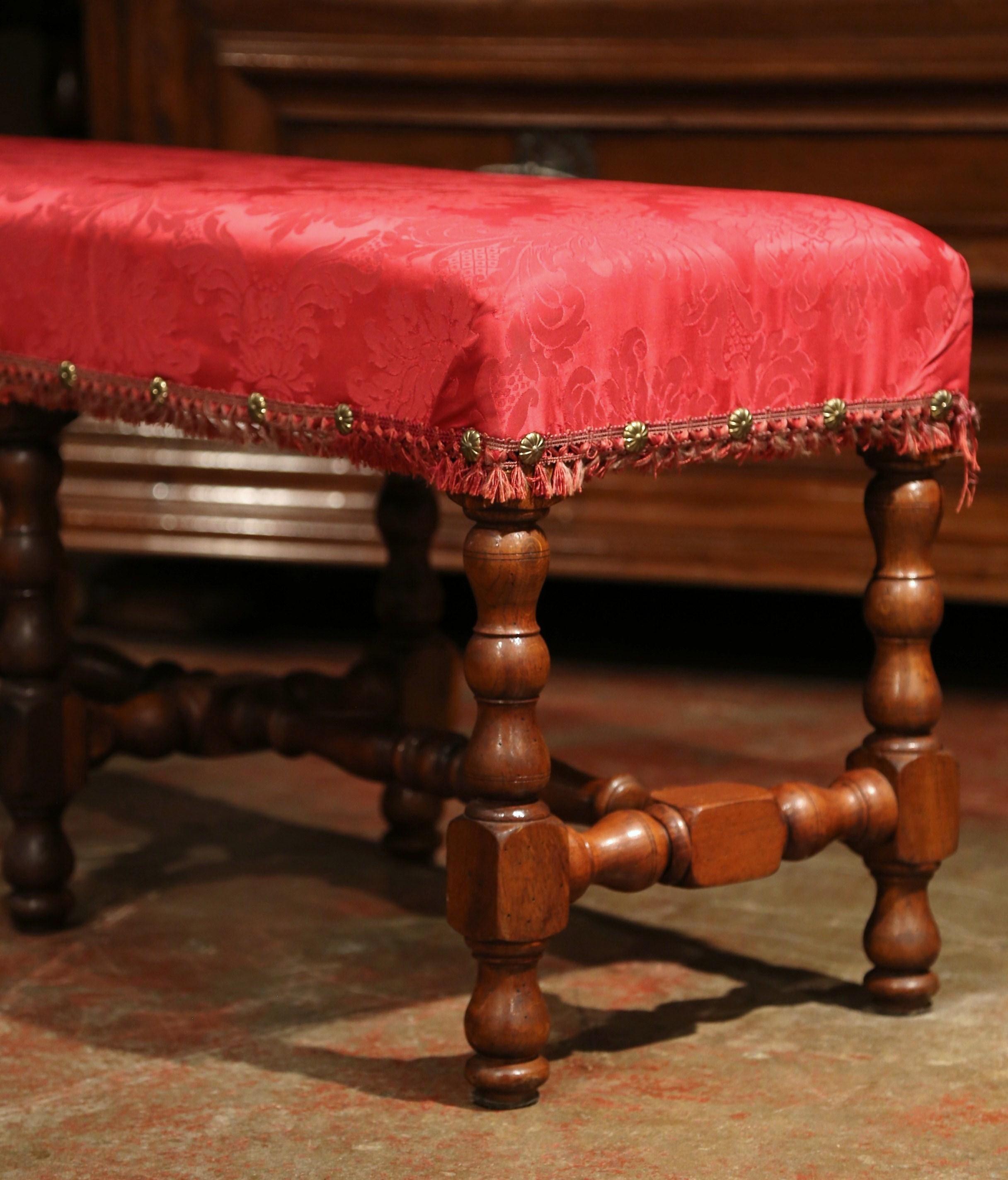 19th Century French Louis XIII Carved Walnut Bench with Red Silk Upholstery 2