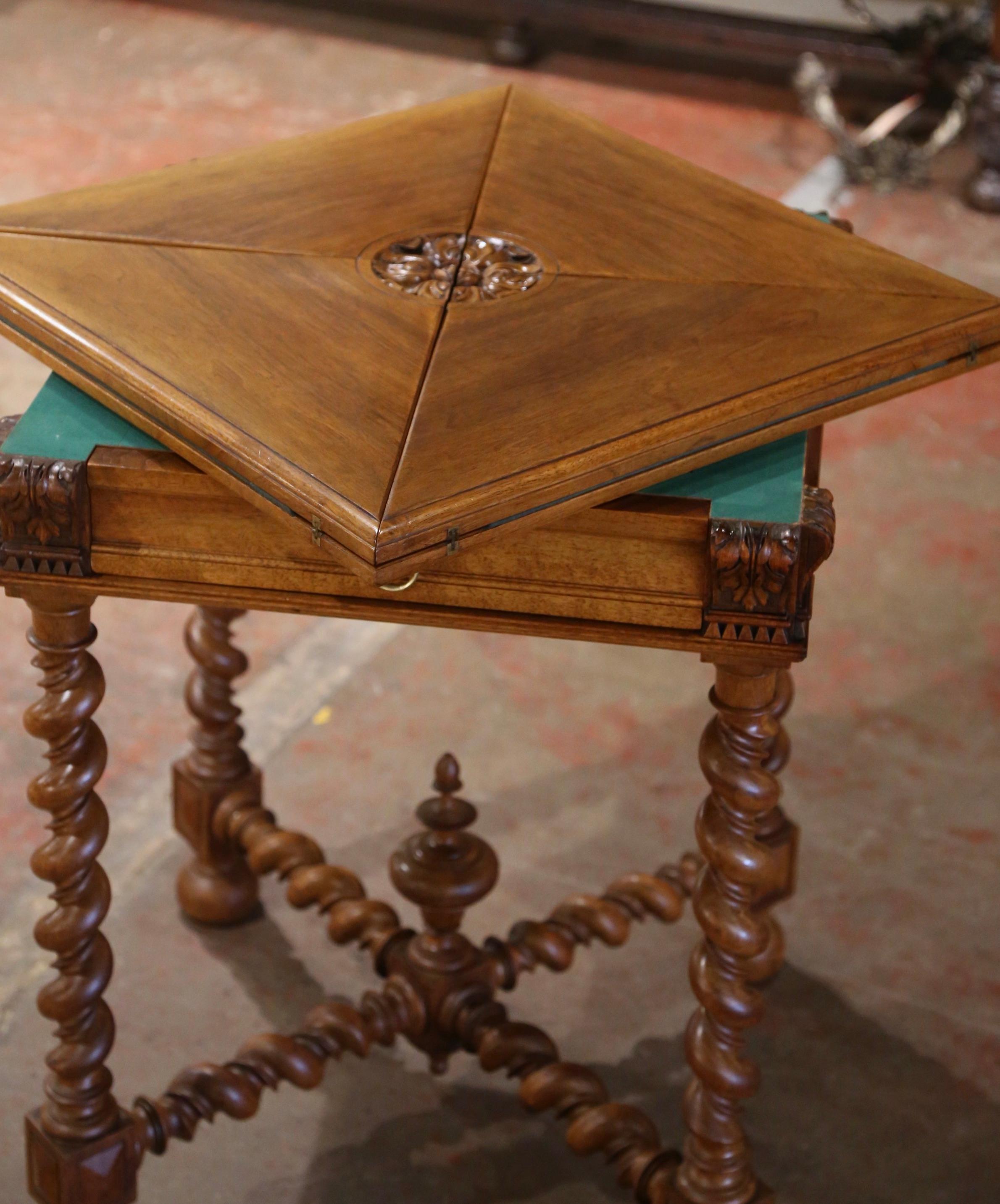 19th Century French Louis XIII Carved Walnut Envelope Folding Card Game Table For Sale 5