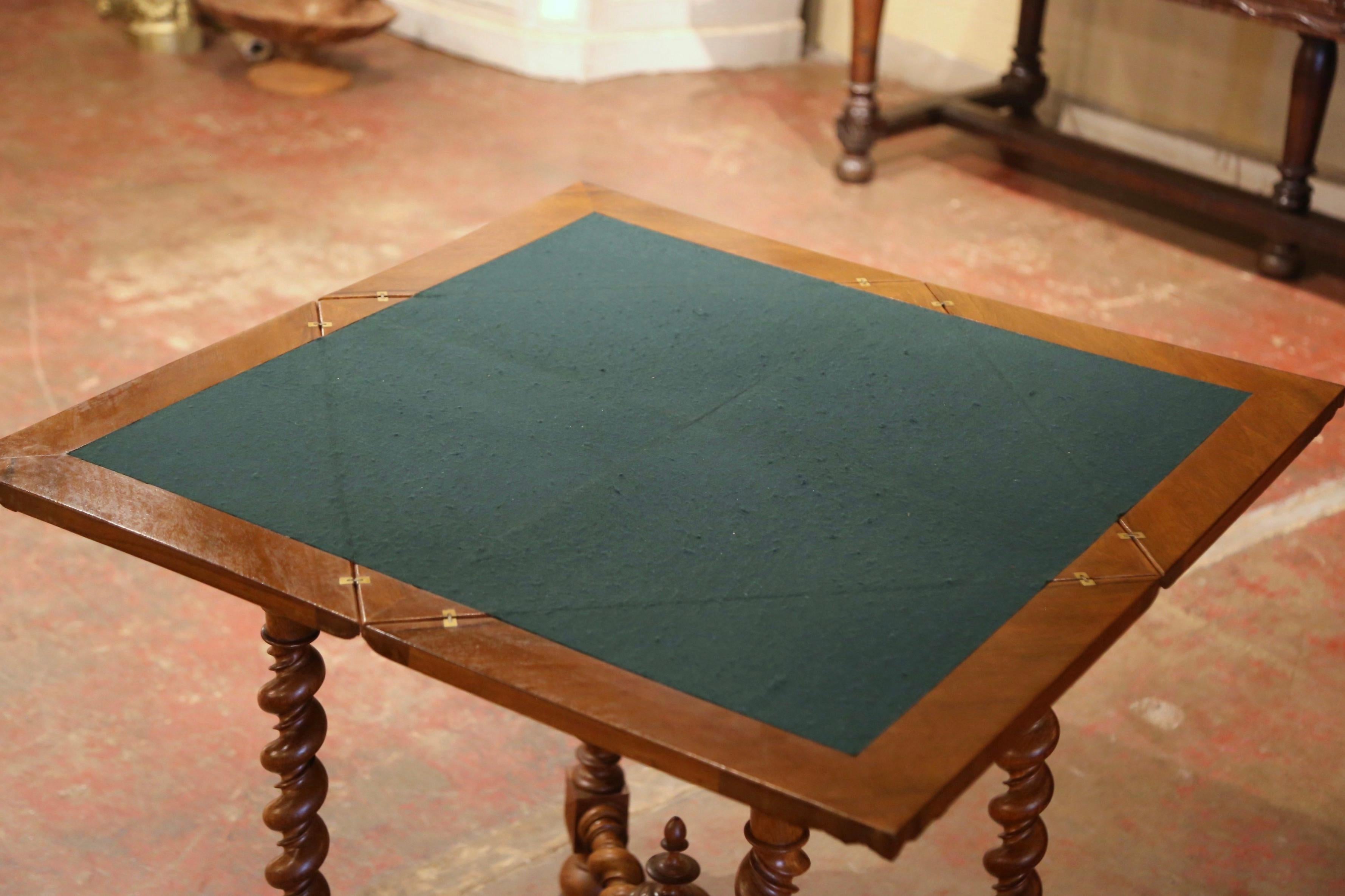19th Century French Louis XIII Carved Walnut Envelope Folding Card Game Table For Sale 2