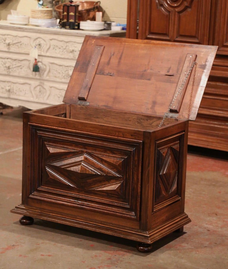 19th Century French Louis Xiii Carved Walnut Trunk With Diamond