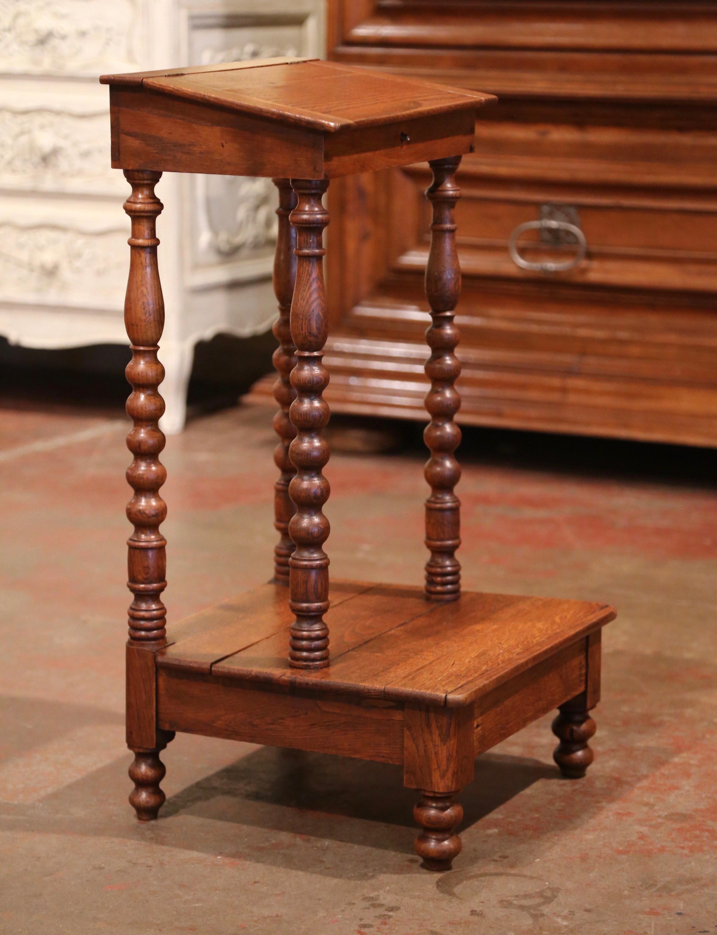 Place this elegant antique Arma Christi prayer chair in your bedroom for daily devotions. Crafted in France, circa 1880, the traditional kneeler stands on four turned legs and feet over a simple straight apron. The Prie-Dieu features a hinged slant