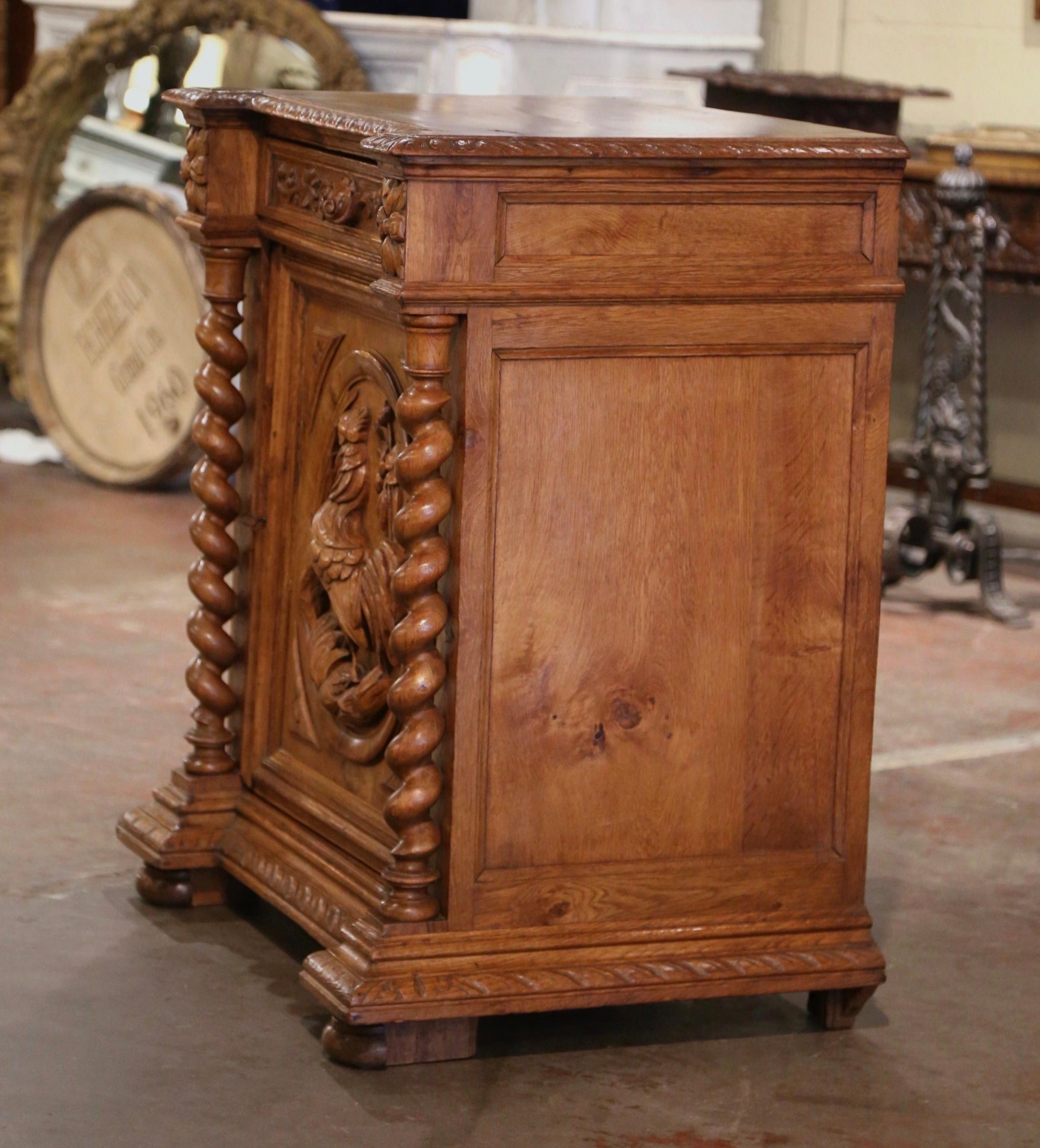 19th Century French Louis XIII Oak Barley Twist Jelly Cabinet with Rooster Motif For Sale 8