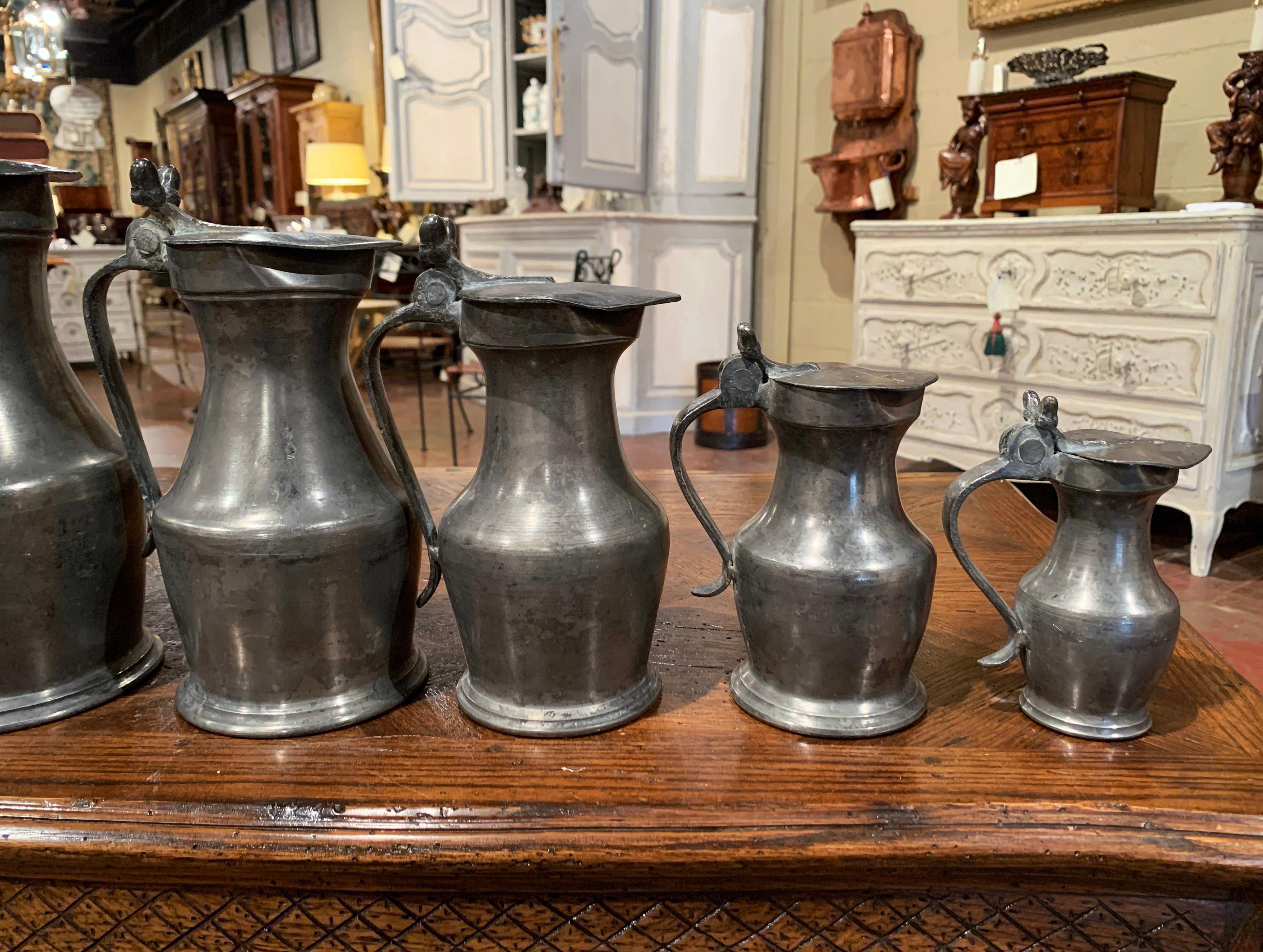 19th Century French Louis XIII Pewter Pitchers in Graduated Sizes, Set of Six 3