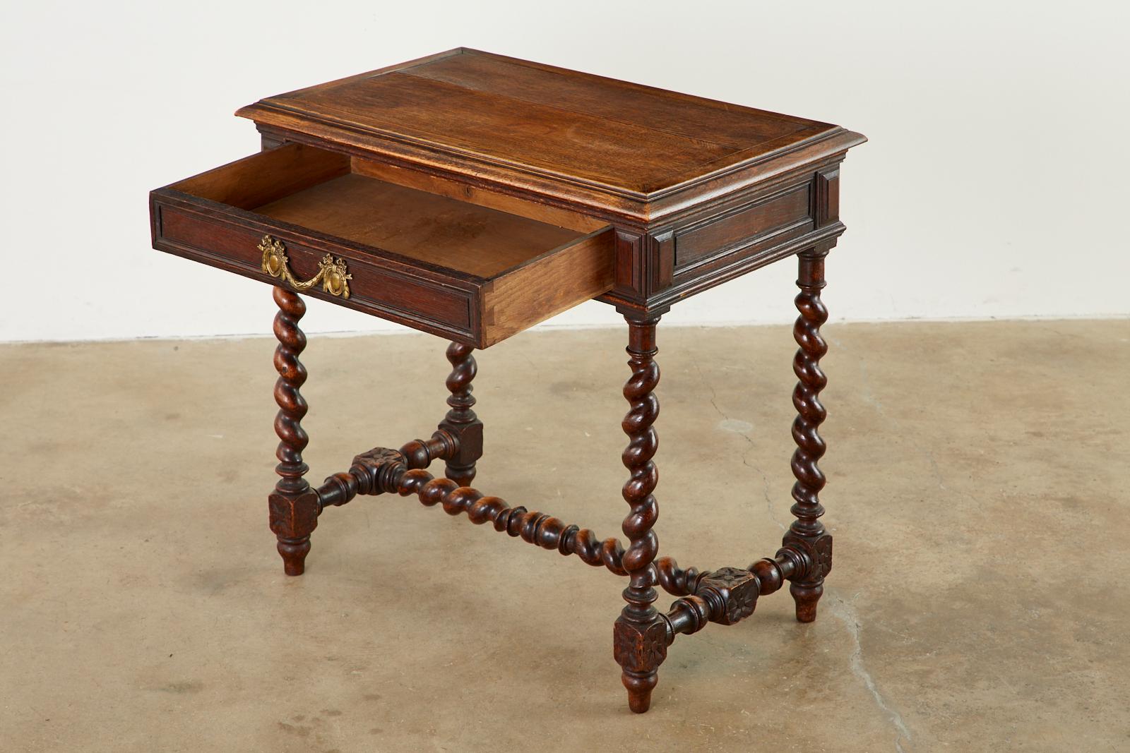 19th Century French Louis XIII Style Barley Twist Oak Desk In Good Condition For Sale In Rio Vista, CA