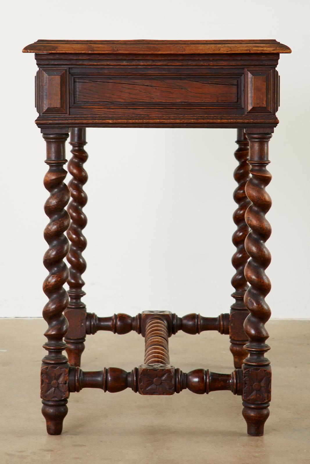 19th Century French Louis XIII Style Barley Twist Oak Desk For Sale 5