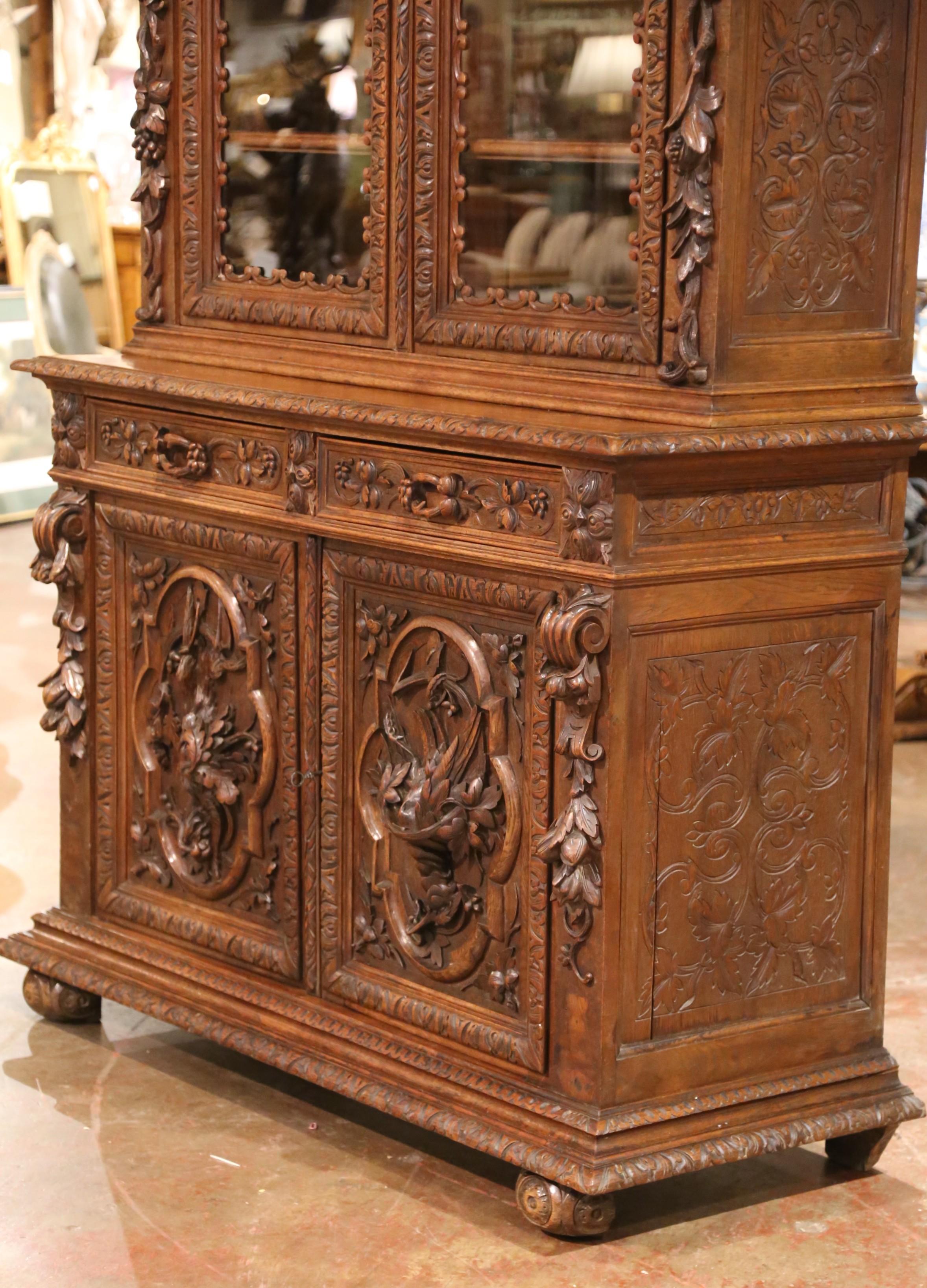 Hand-Carved 19th Century French Louis XIII Style Carved Oak Hunt Bookcase Gun Cabinet For Sale